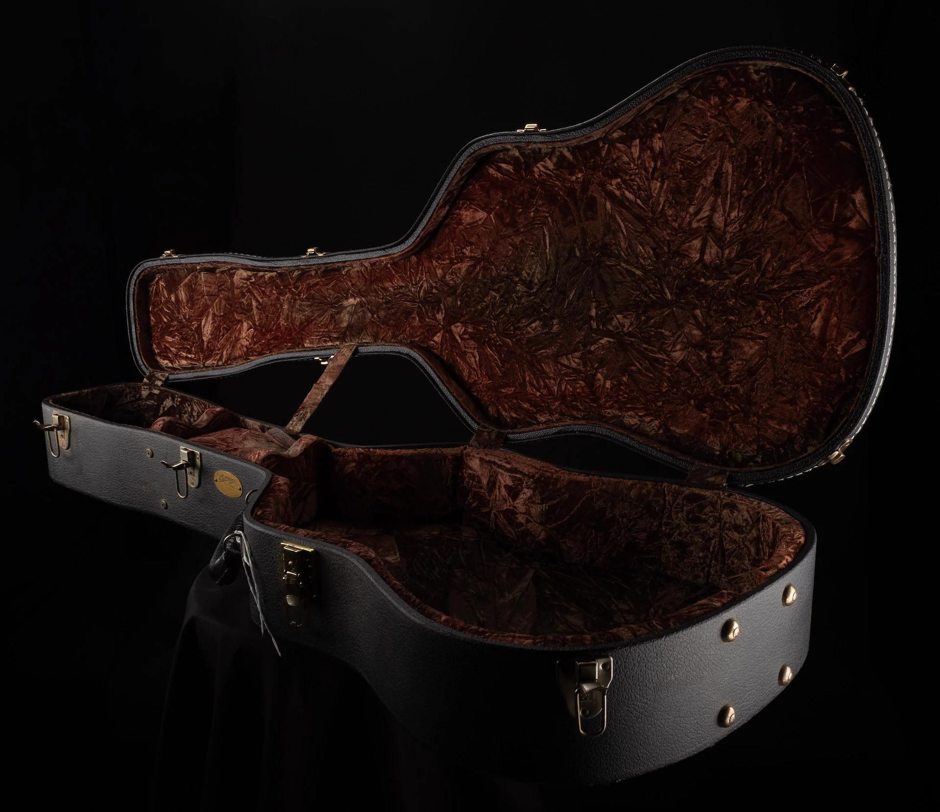 Pre Owned 2005 Collings D2H Acoustic Guitar With Case - Image 19