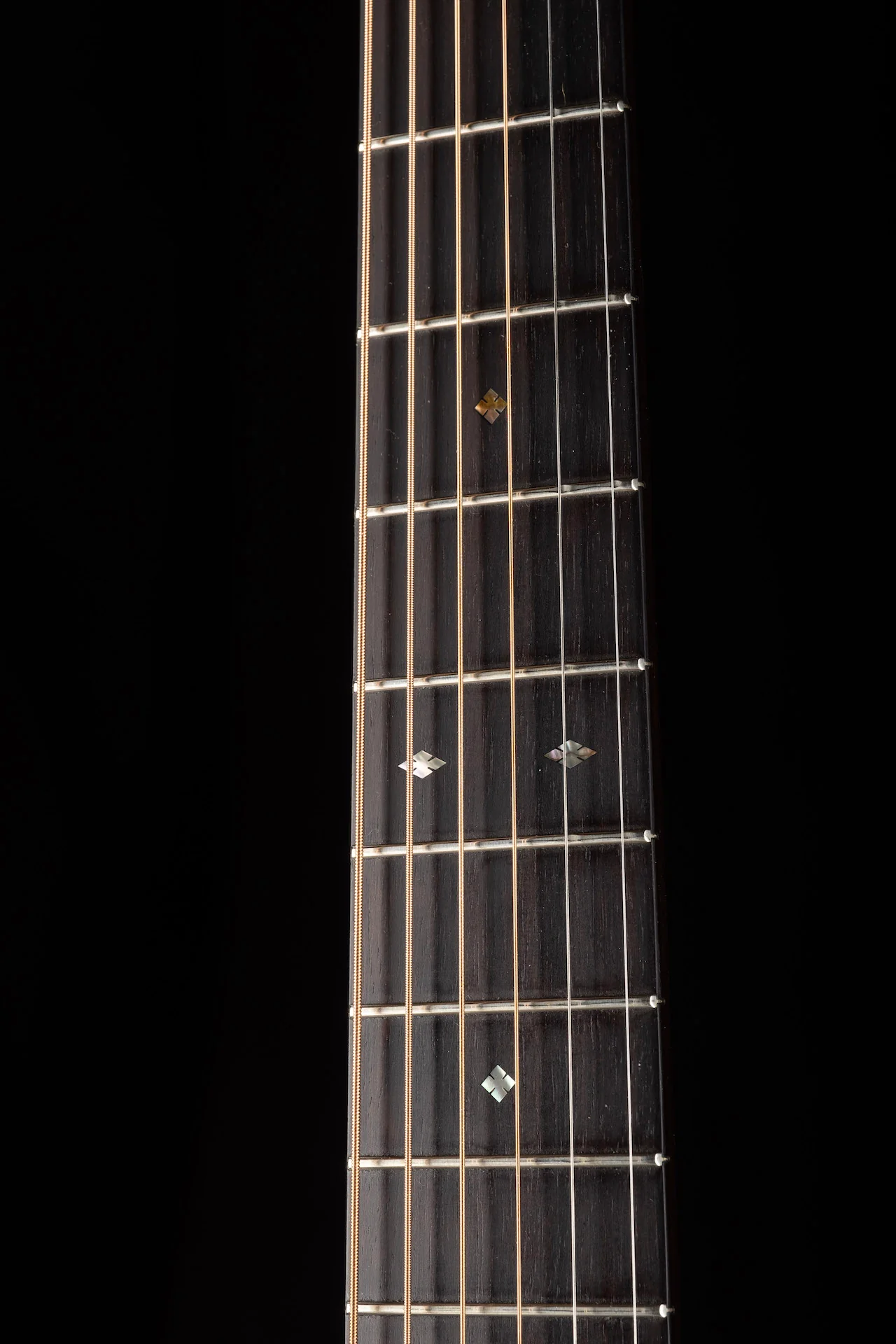 Pre Owned 2005 Collings D2H Acoustic Guitar With Case - Image 9