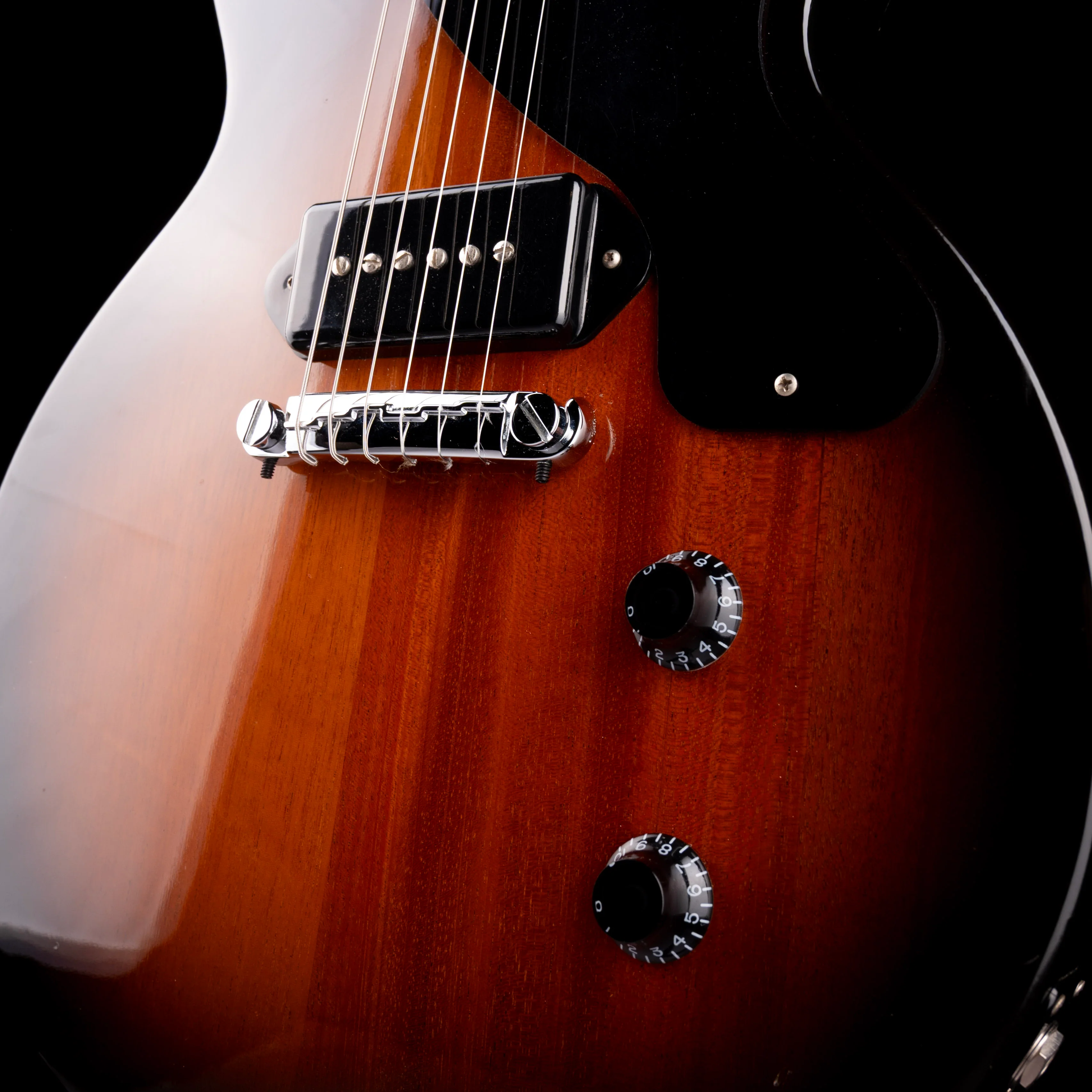 Pre Owned 2005 Gibson Les Paul Junior Tobacco Sunburst With Gig Bag - Image 5