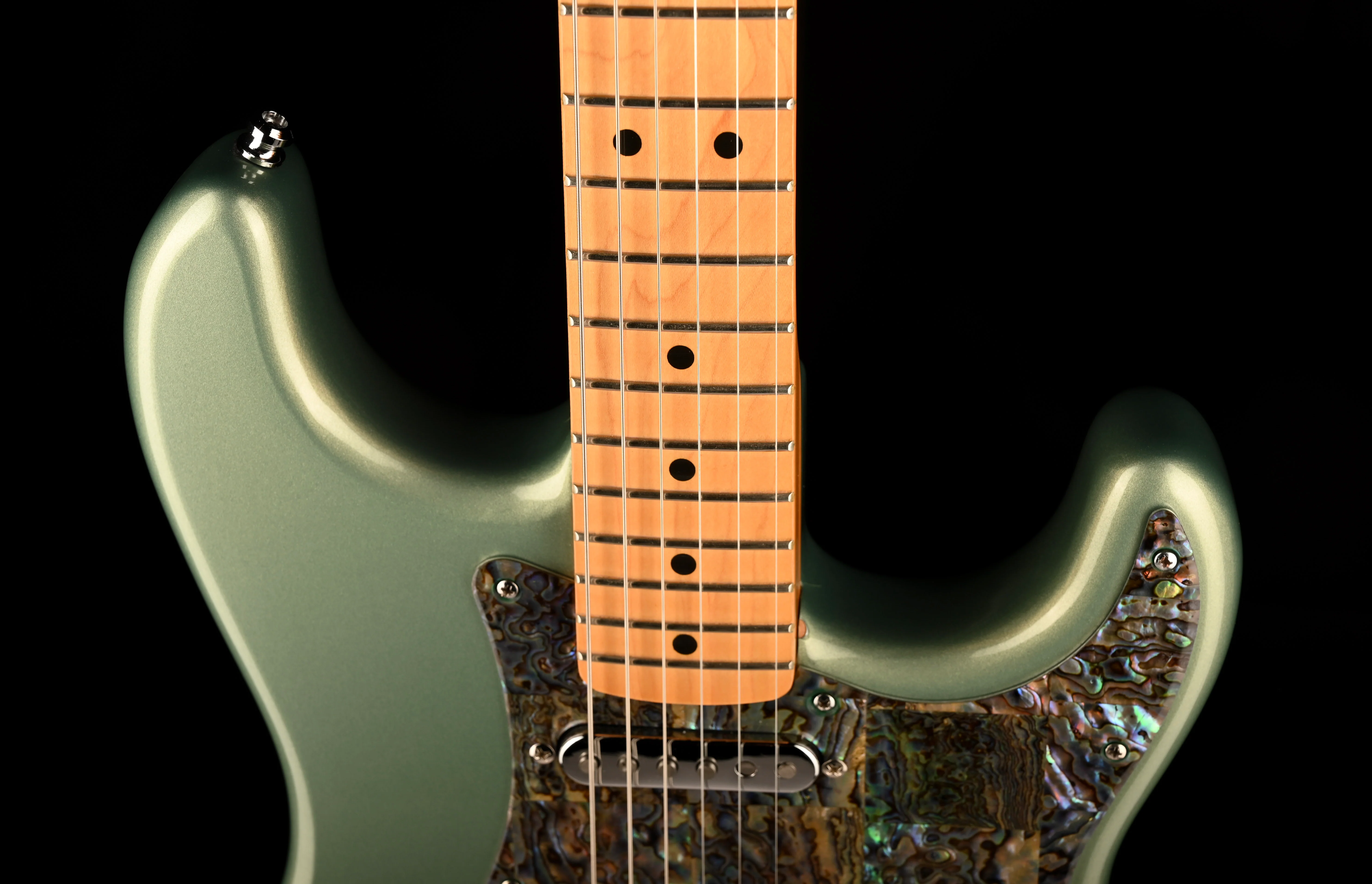 Pre Owned 2006 Fender Reverse Headstock Stratocaster Modified Metallic Green with Gig Bag - Image 3
