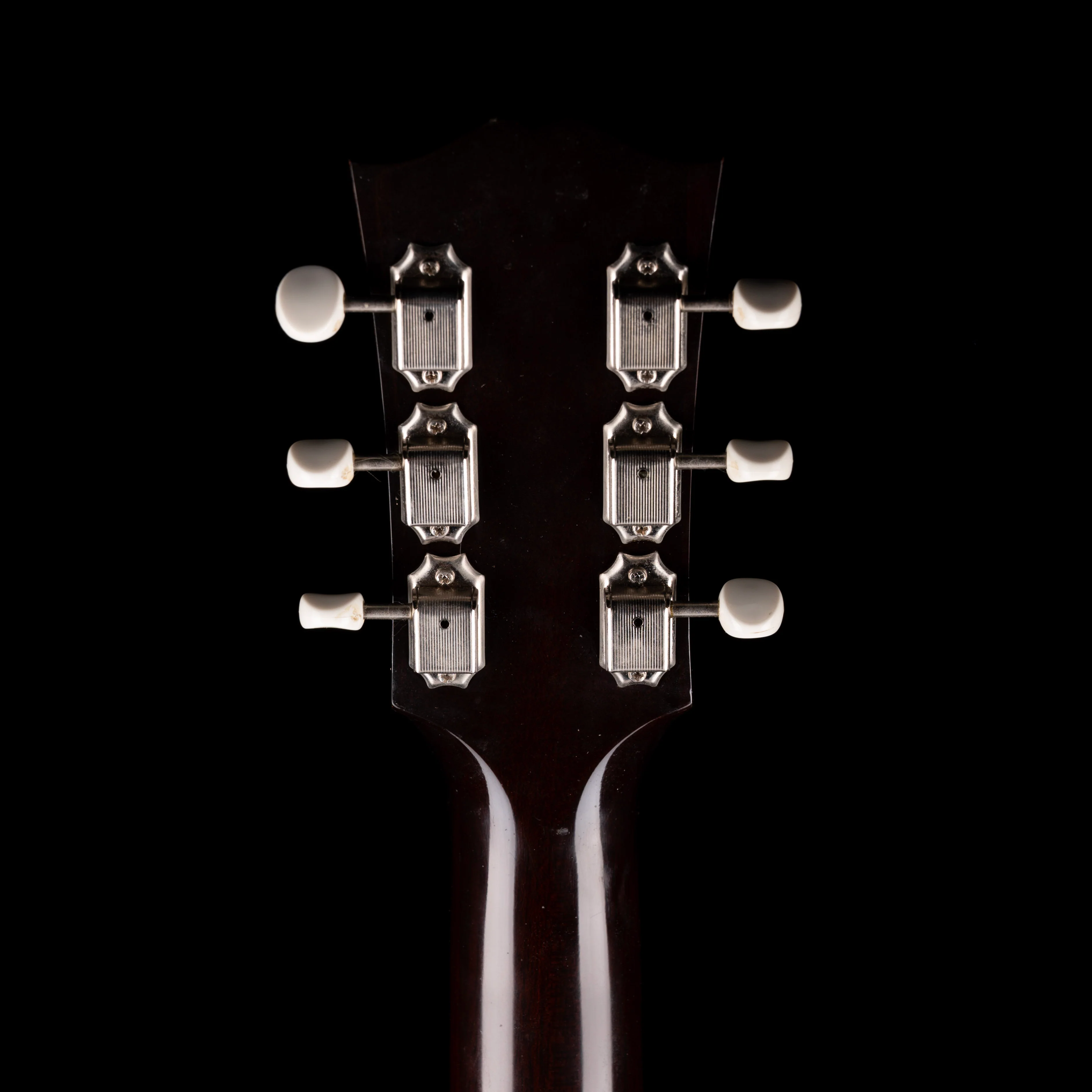 Pre Owned 2006 Gibson J-45 Sunburst Acoustic Guitar With OHSC - Image 13