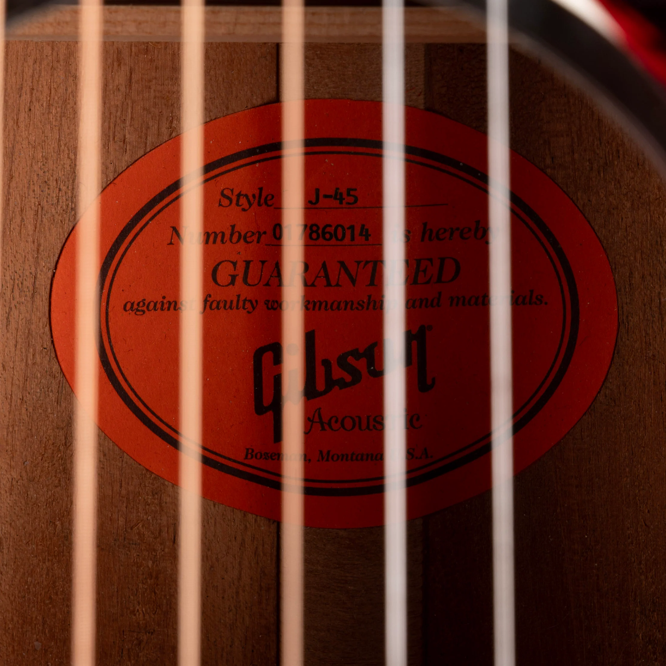 Pre Owned 2006 Gibson J-45 Sunburst Acoustic Guitar With OHSC - Image 6