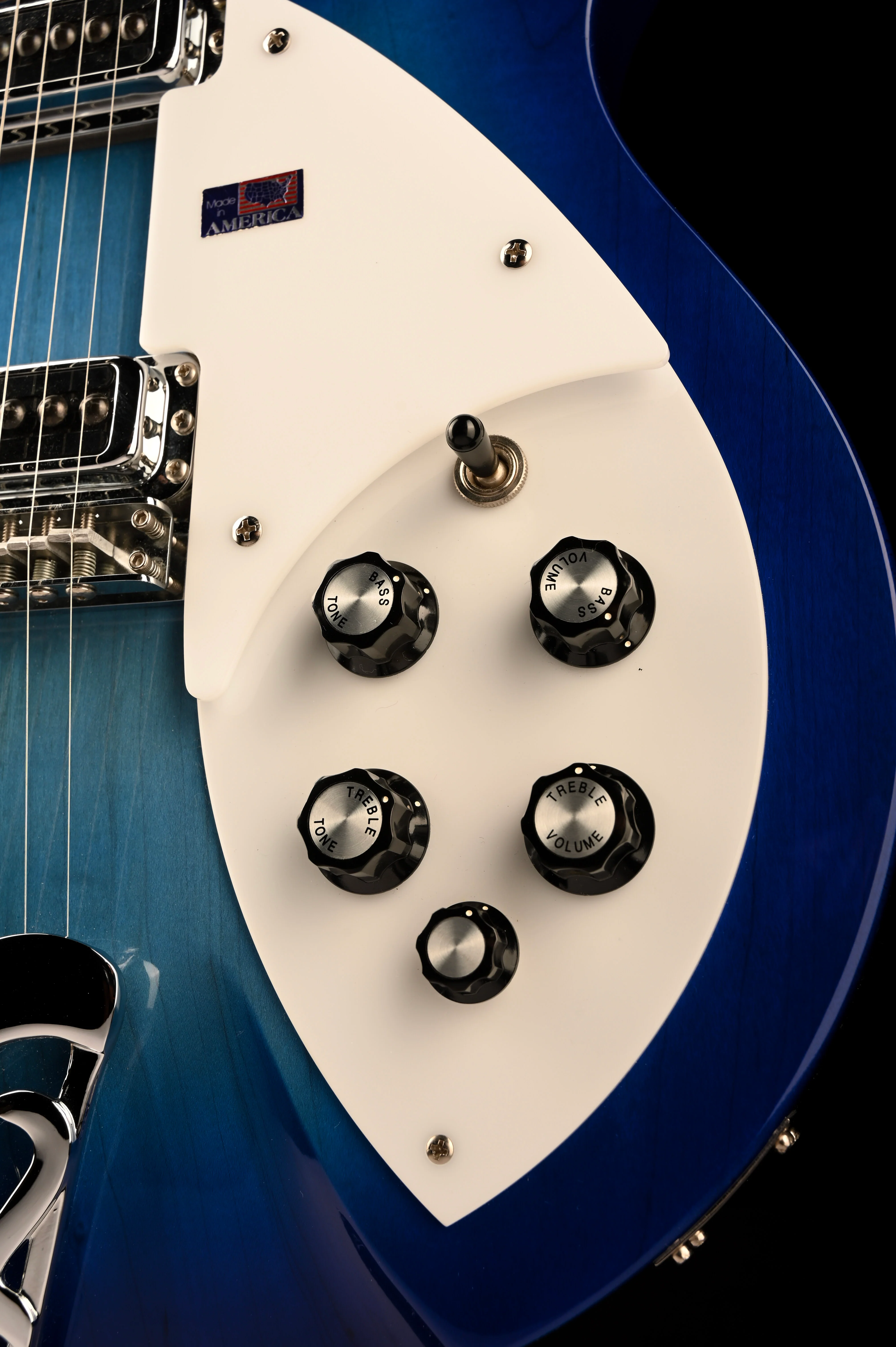Pre Owned 2006 Rickenbacker 330/6 Limited Edition Blueburst With OHSC - Image 8