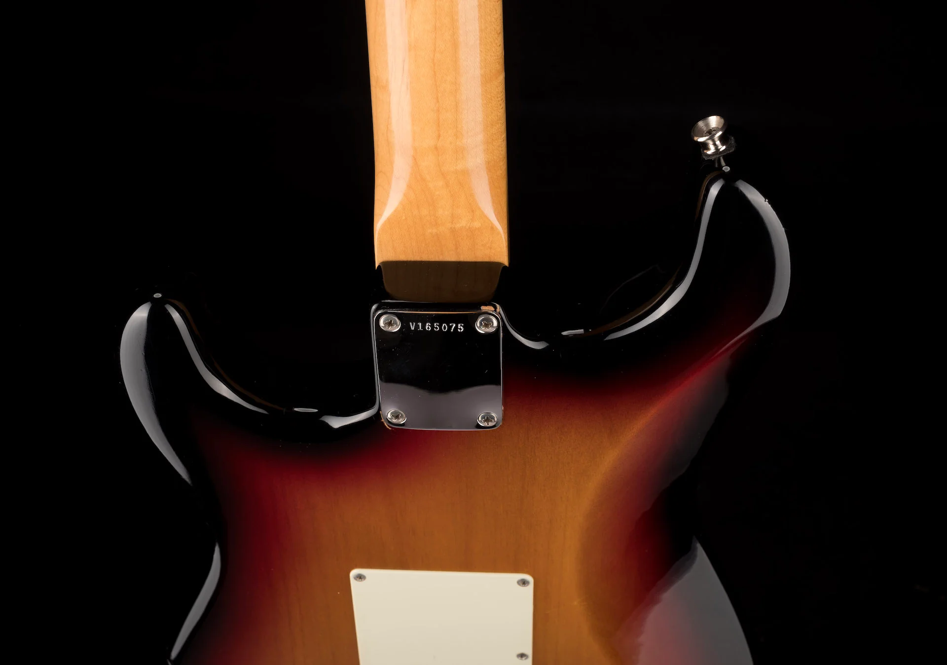 Pre Owned 2007 Fender '62 Hot Rod Reissue Stratocaster Sunburst With Arcane 61 Experience Pickups With OHSC - Image 14
