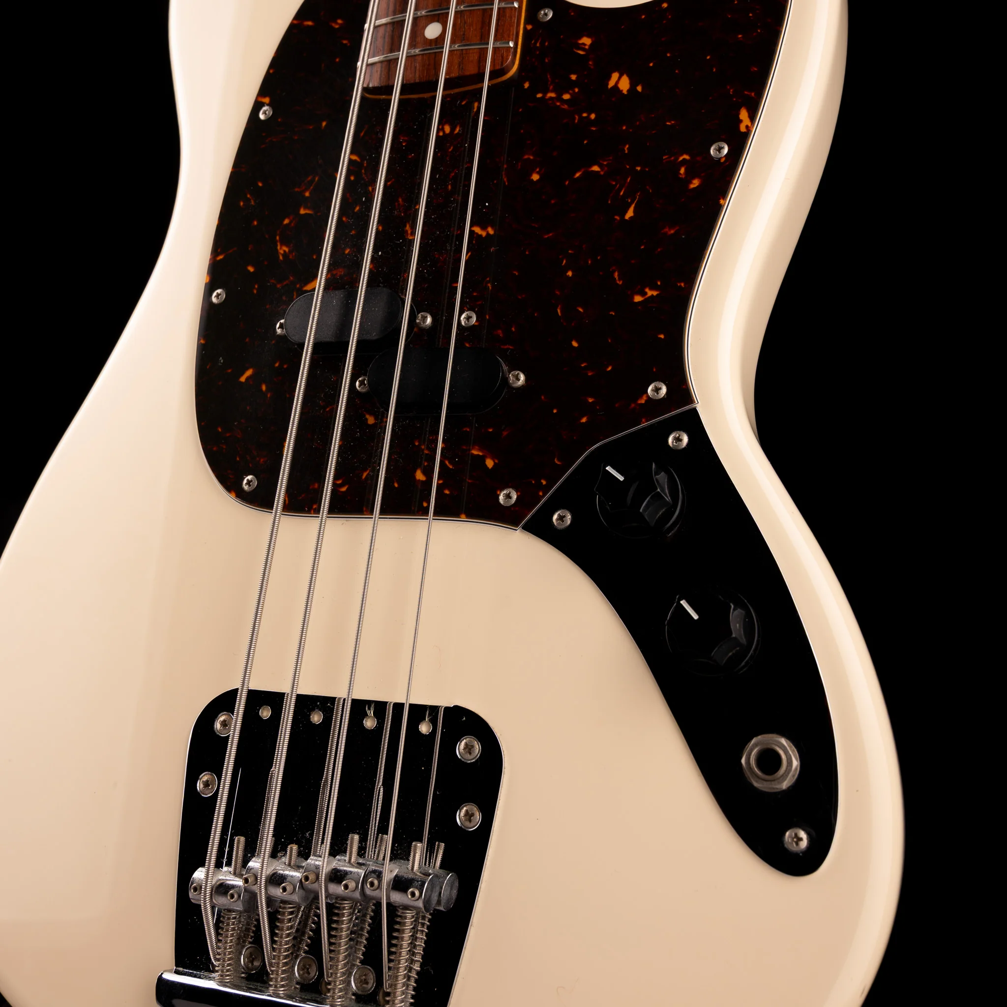 Pre Owned 2007 Fender Crafted In Japan Mustang Bass Vintage White With Gig Bag - Image 7