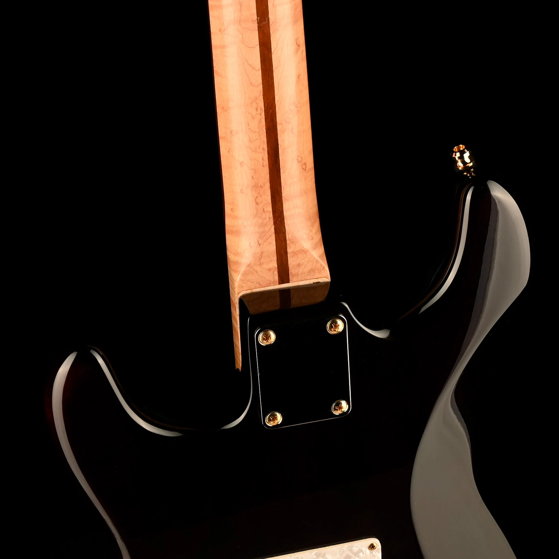 Pre Owned 07 Fender Special Edition Koa Stratocaster Light Burst Modded With Bag - Image 12