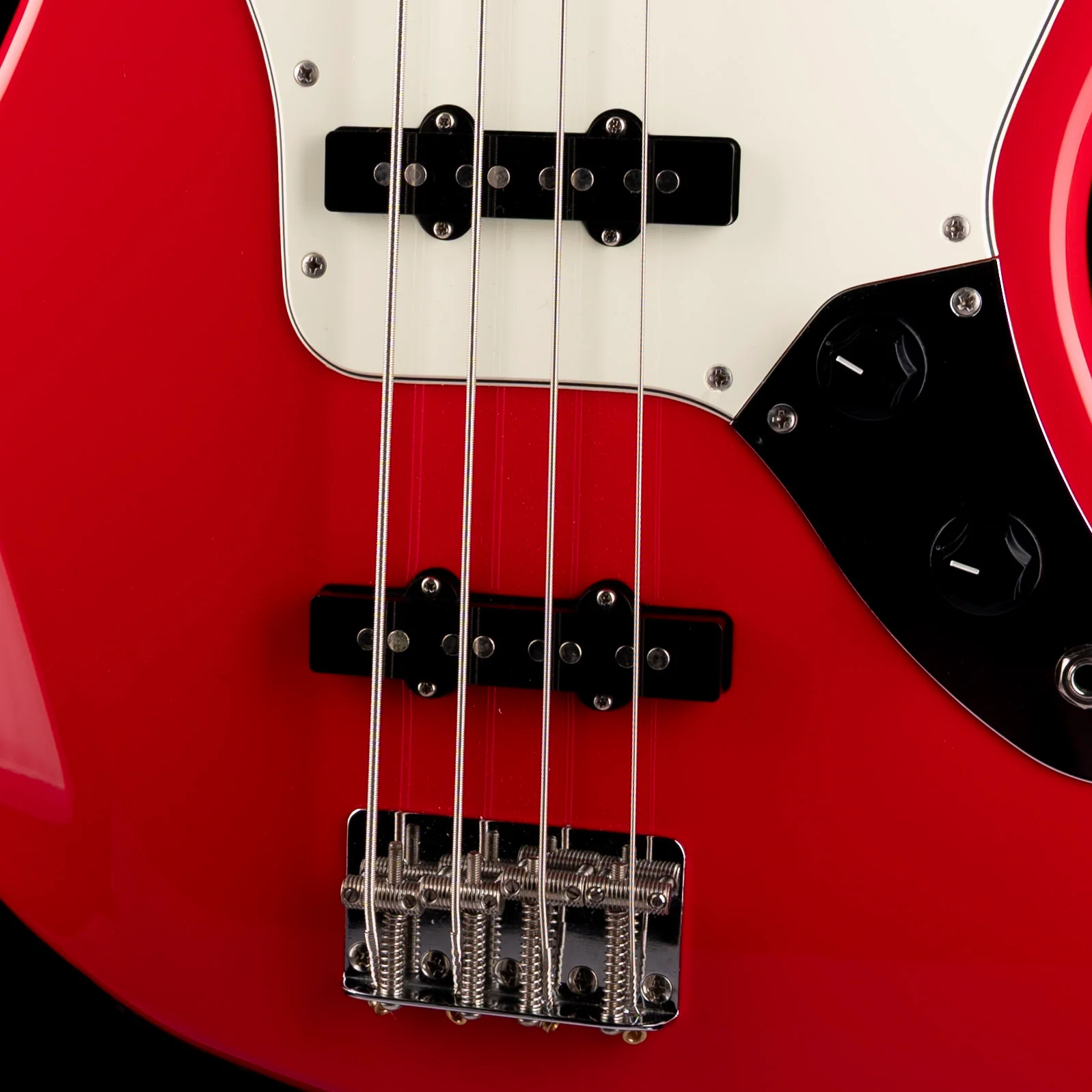 Pre Owned 2007 Fender Made in Japan Jaguar Bass Hot Rod Red With Gig Bag - Image 4