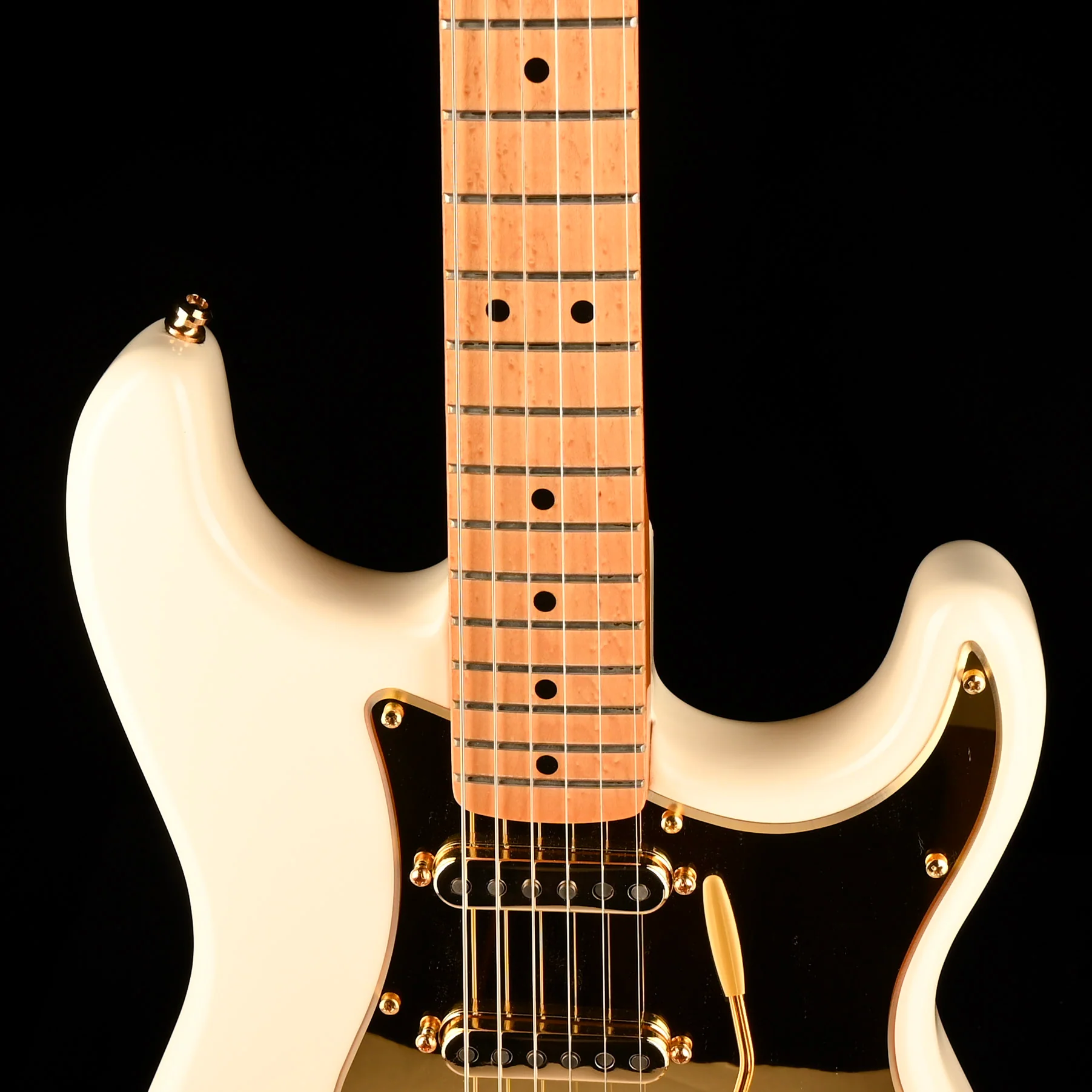 Pre Owned 2007 Fender Special Run Reverse Headstock Stratocaster Modified W/ Bag - Image 3