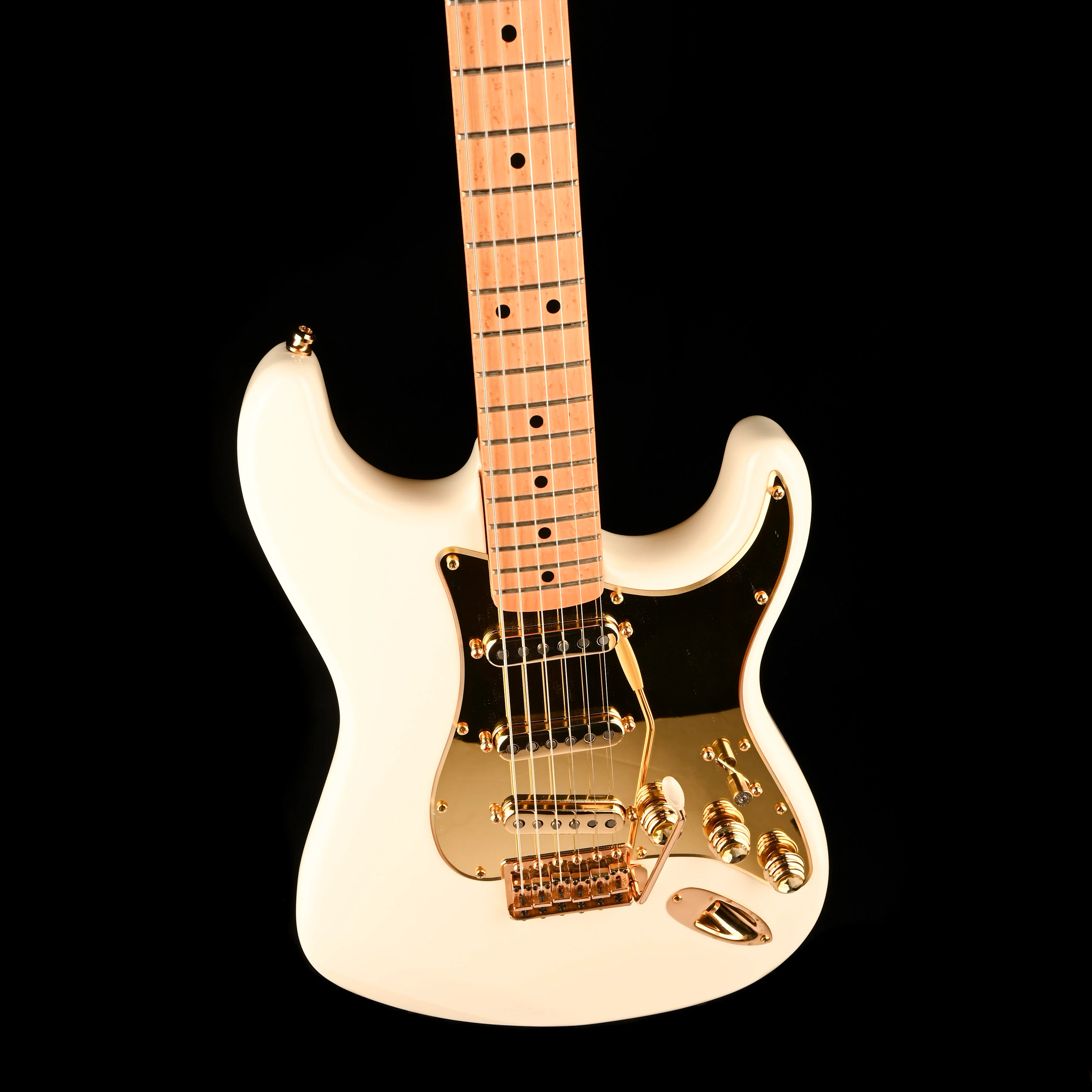 Pre Owned 2007 Fender Special Run Reverse Headstock Stratocaster Modified W/ Bag - Image 4
