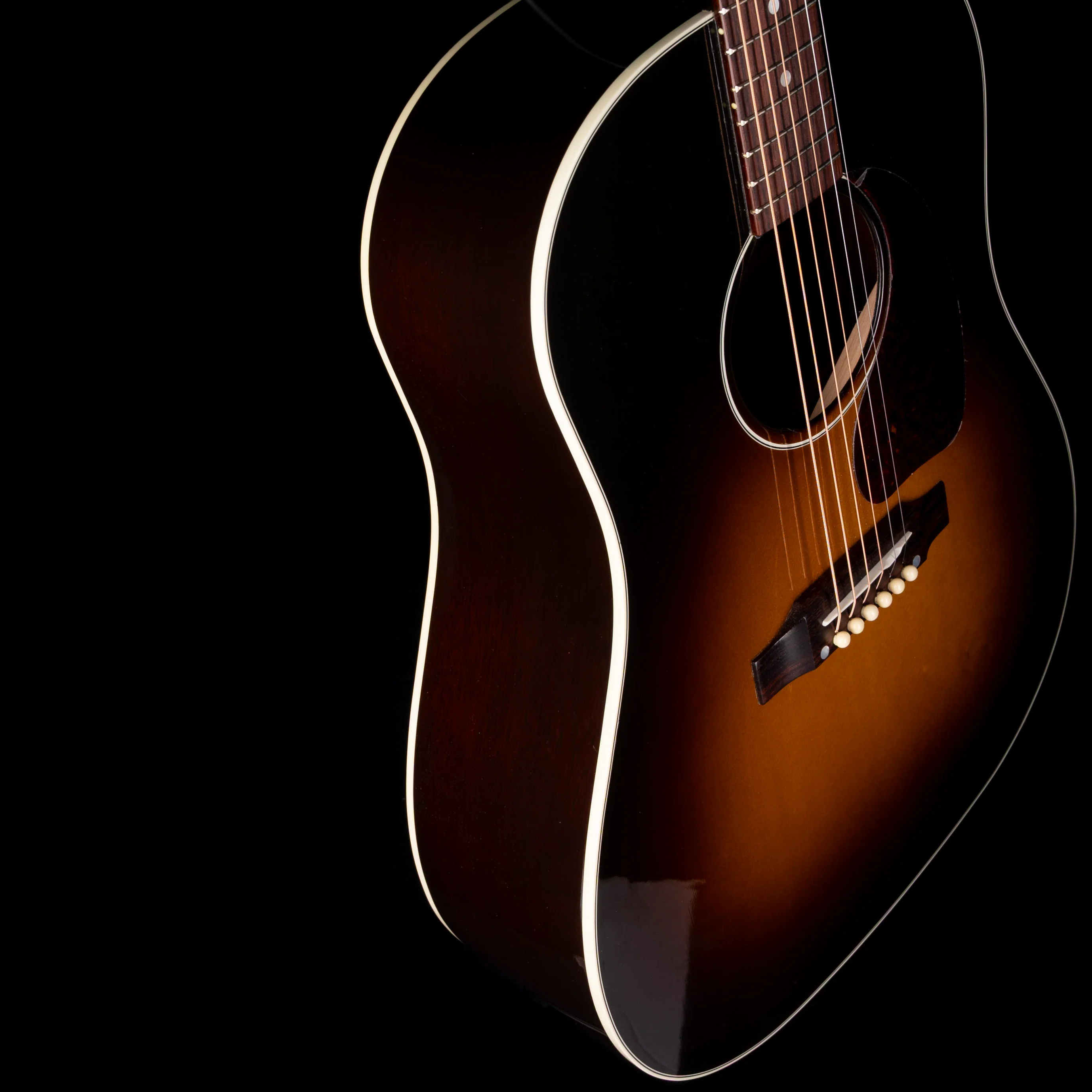 Pre Owned 2007 Gibson J-45 Standard Sunburst With OHSC - Image 6