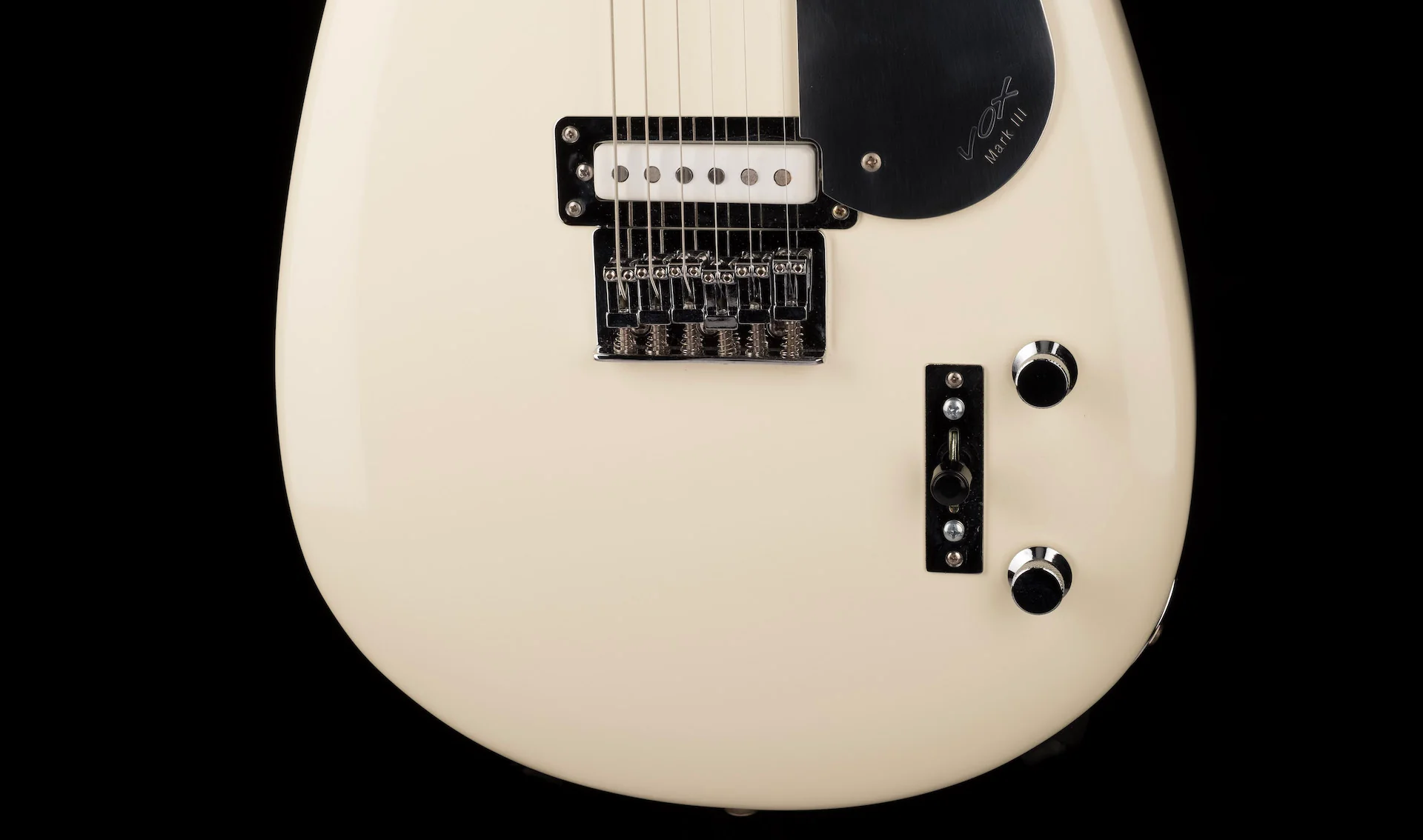 Pre Owned 2007 Vox Custom Shop White Teardrop 57-07 Model - 570754 - Image 5