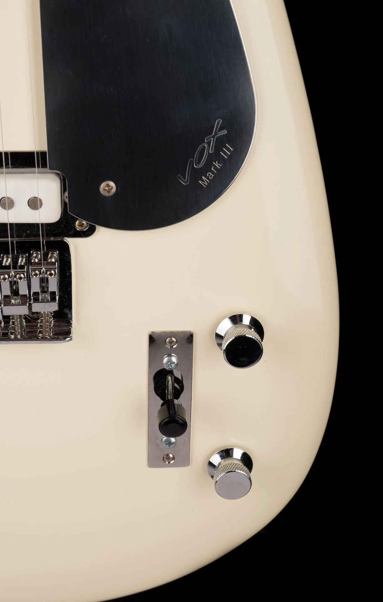Pre Owned 2007 Vox Custom Shop White Teardrop 57-07 Model - 570754 - Image 7