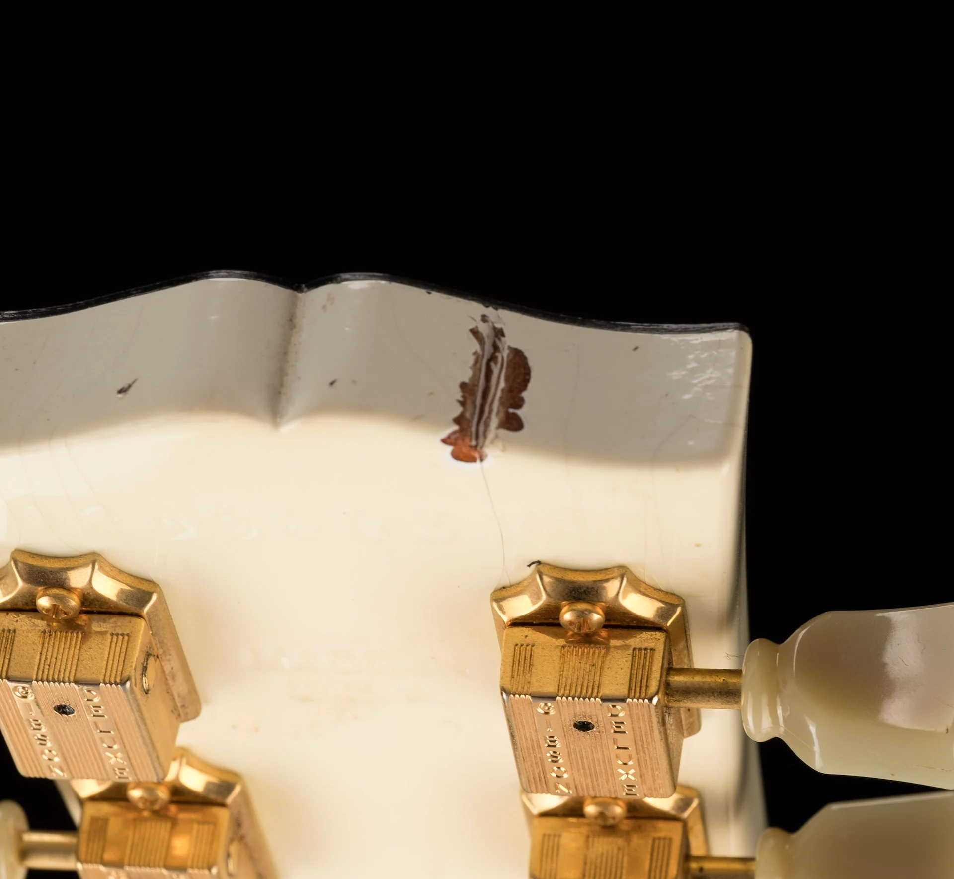 Pre Owned 2008 Gibson Les Paul Studio Alpine White With OHSC - Image 17