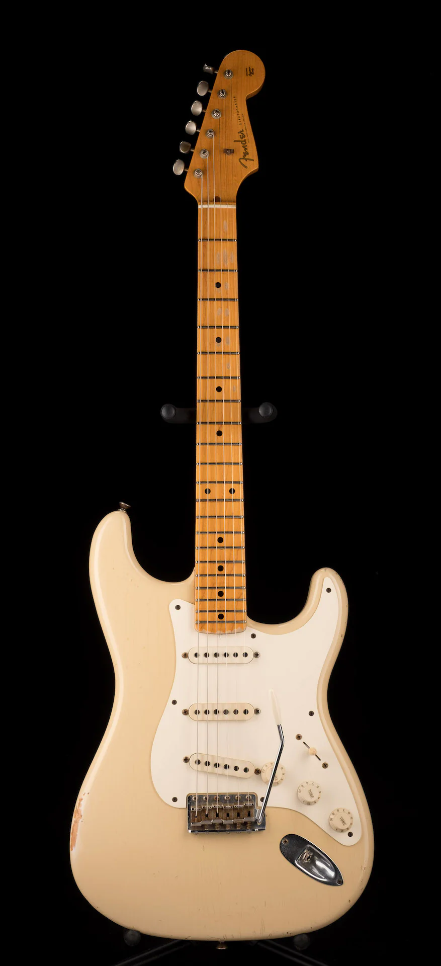 Pre Owned 2009 Fender Custom Shop ‘56 Relic Stratocaster Desert Sand Maple Neck With OHSC - Image 2