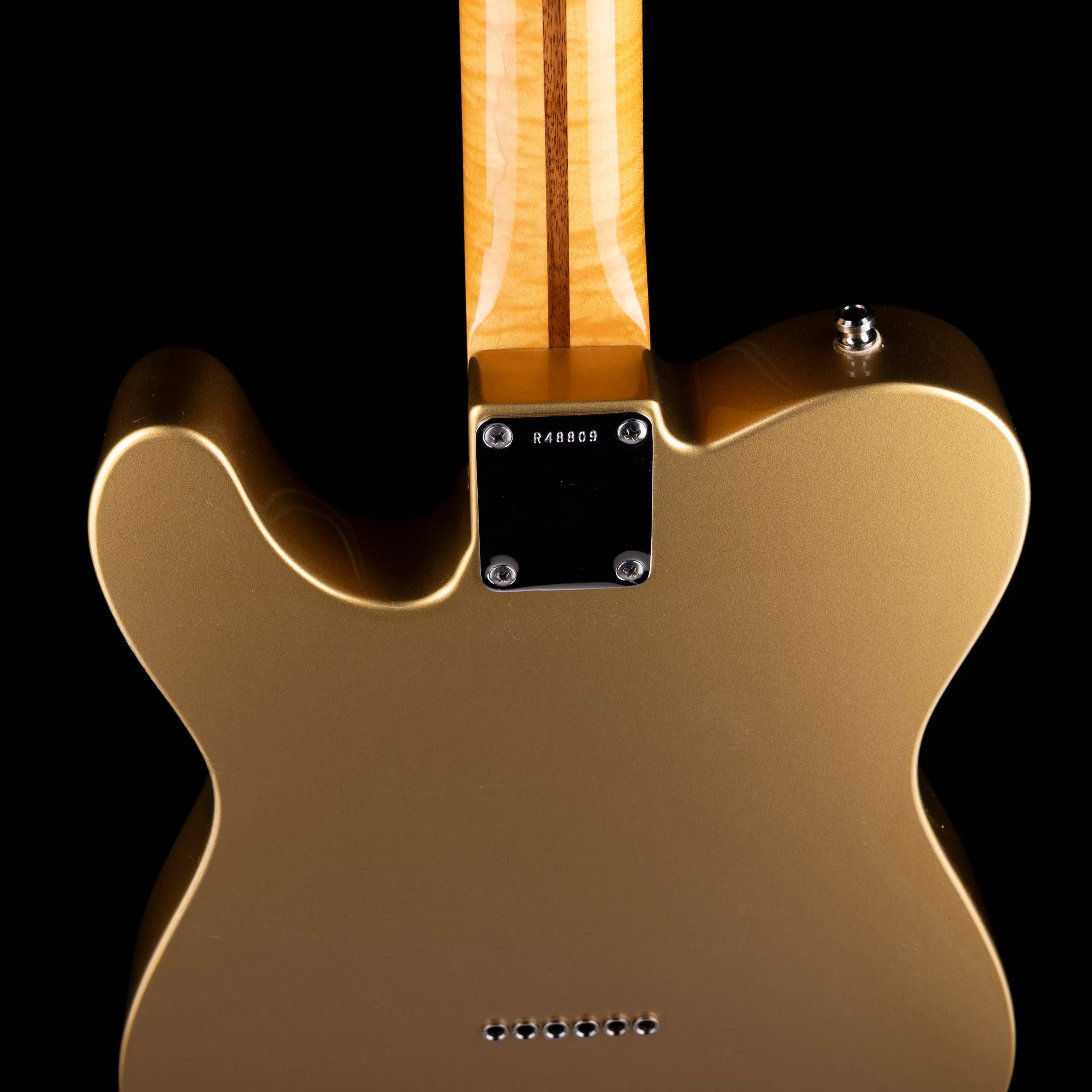 Pre Owned 2009 Fender Custom Shop Custom Deluxe Telecaster HLE Gold With OHSC - Image 10