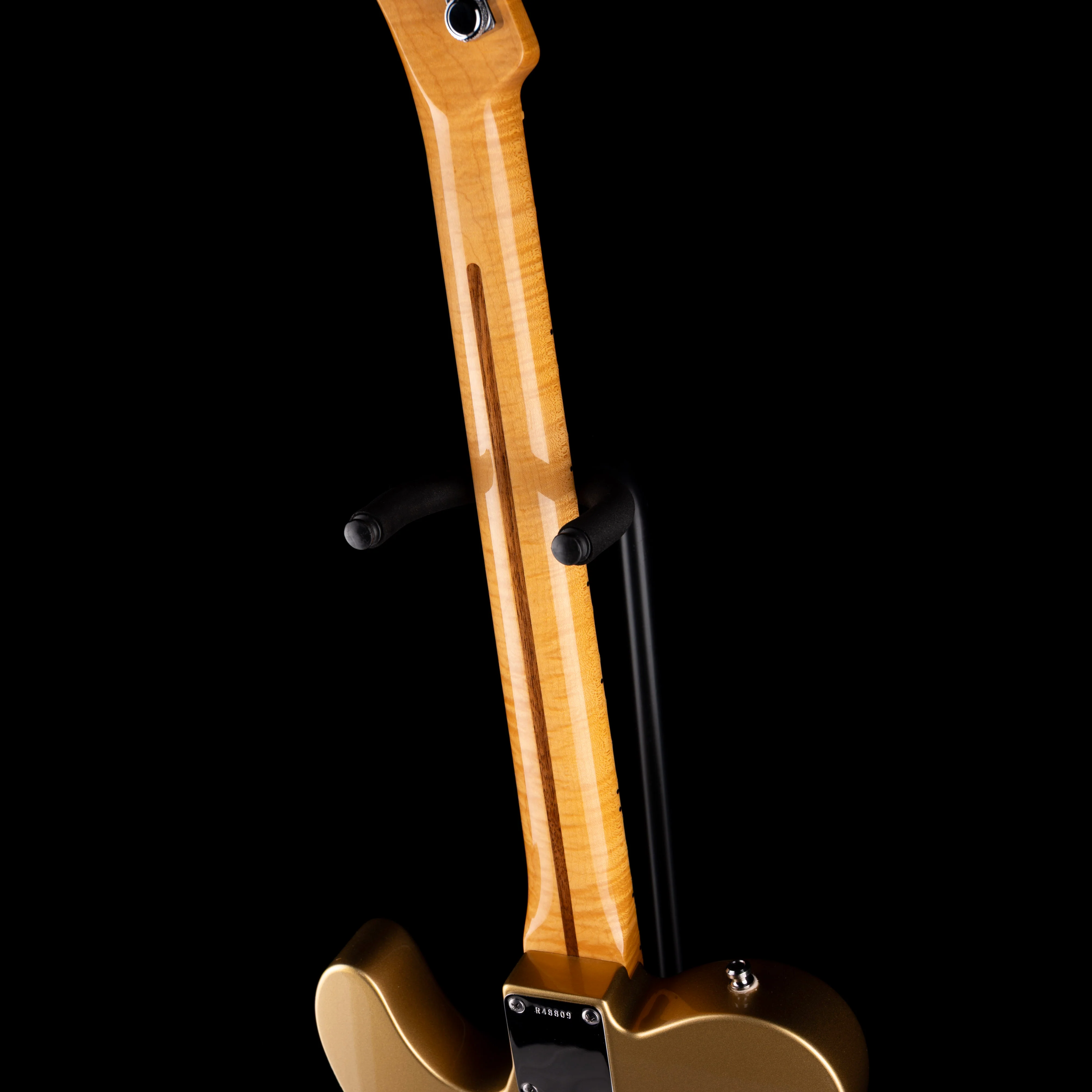 Pre Owned 2009 Fender Custom Shop Custom Deluxe Telecaster HLE Gold With OHSC - Image 11
