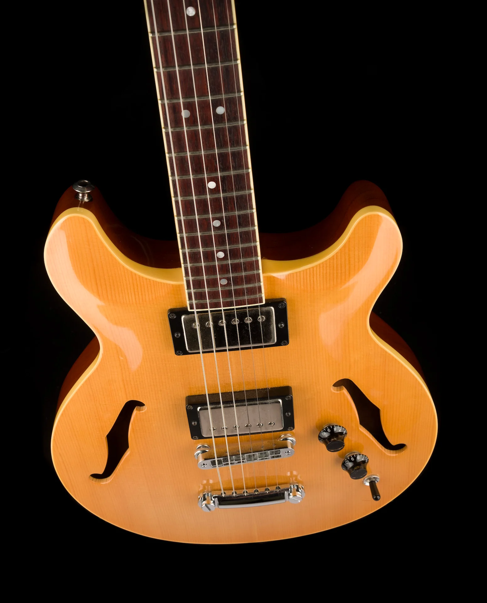 Pre Owned 2008 Hamer Newport Pro Vintage Natural Electric Guitar With OHSC - Image 4