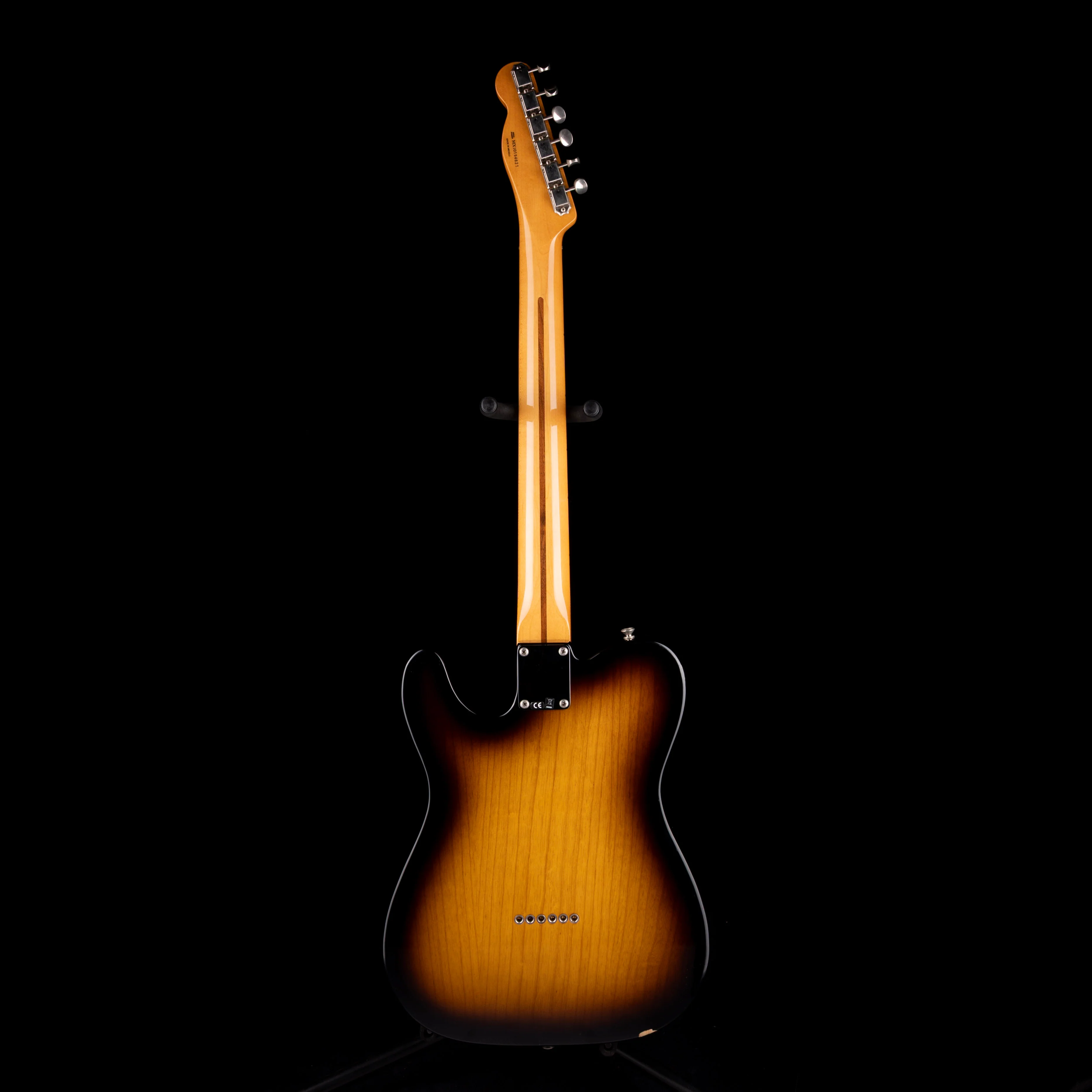 Pre-Owned 2010 Fender Classic Series 50's Esquire 2-Tone Sunburst With Case - Image 9