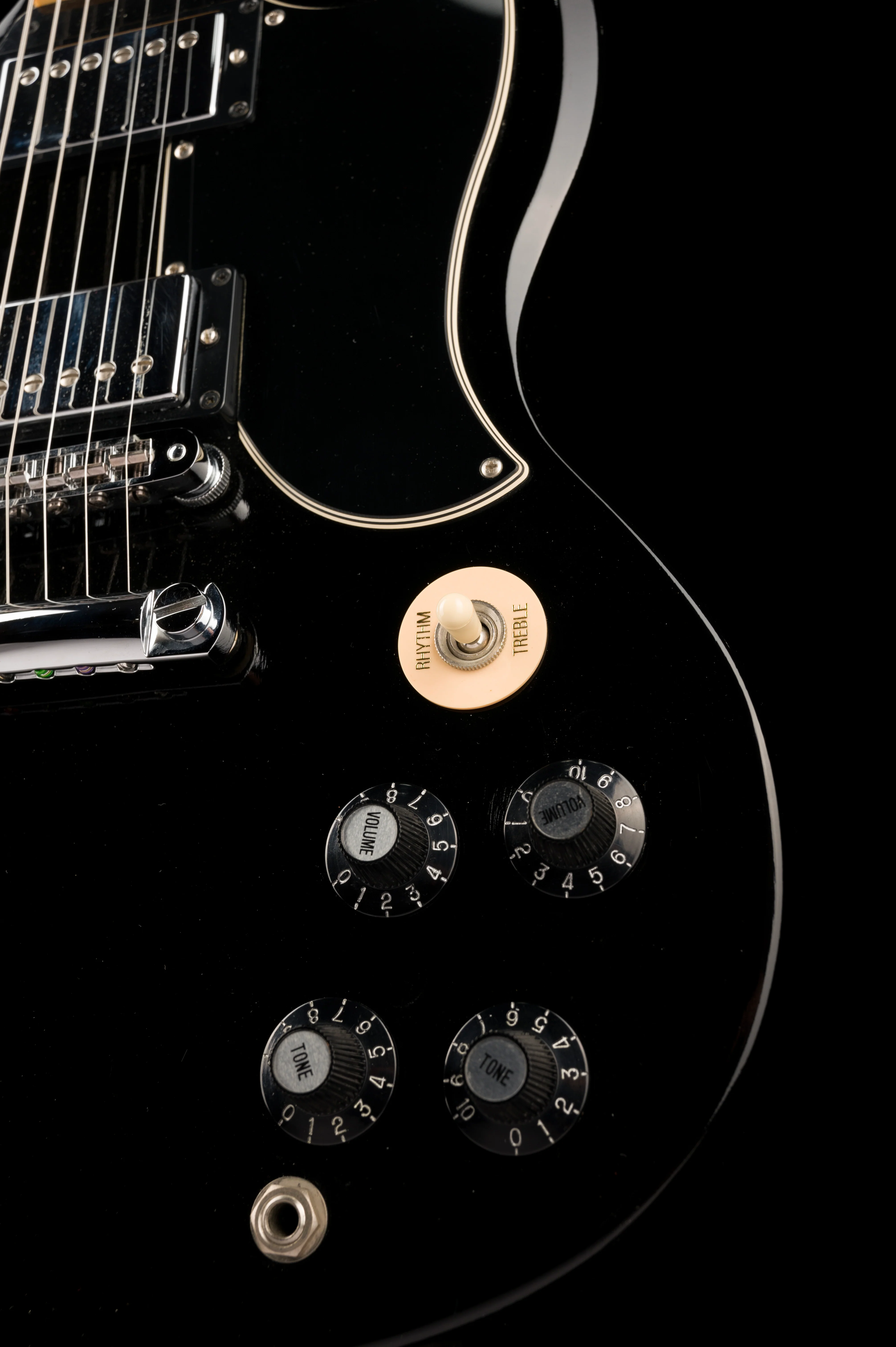 Pre Owned 2010 Gibson Angus Young Thunderstruck Signature SG Ebony With OHSC - Image 8