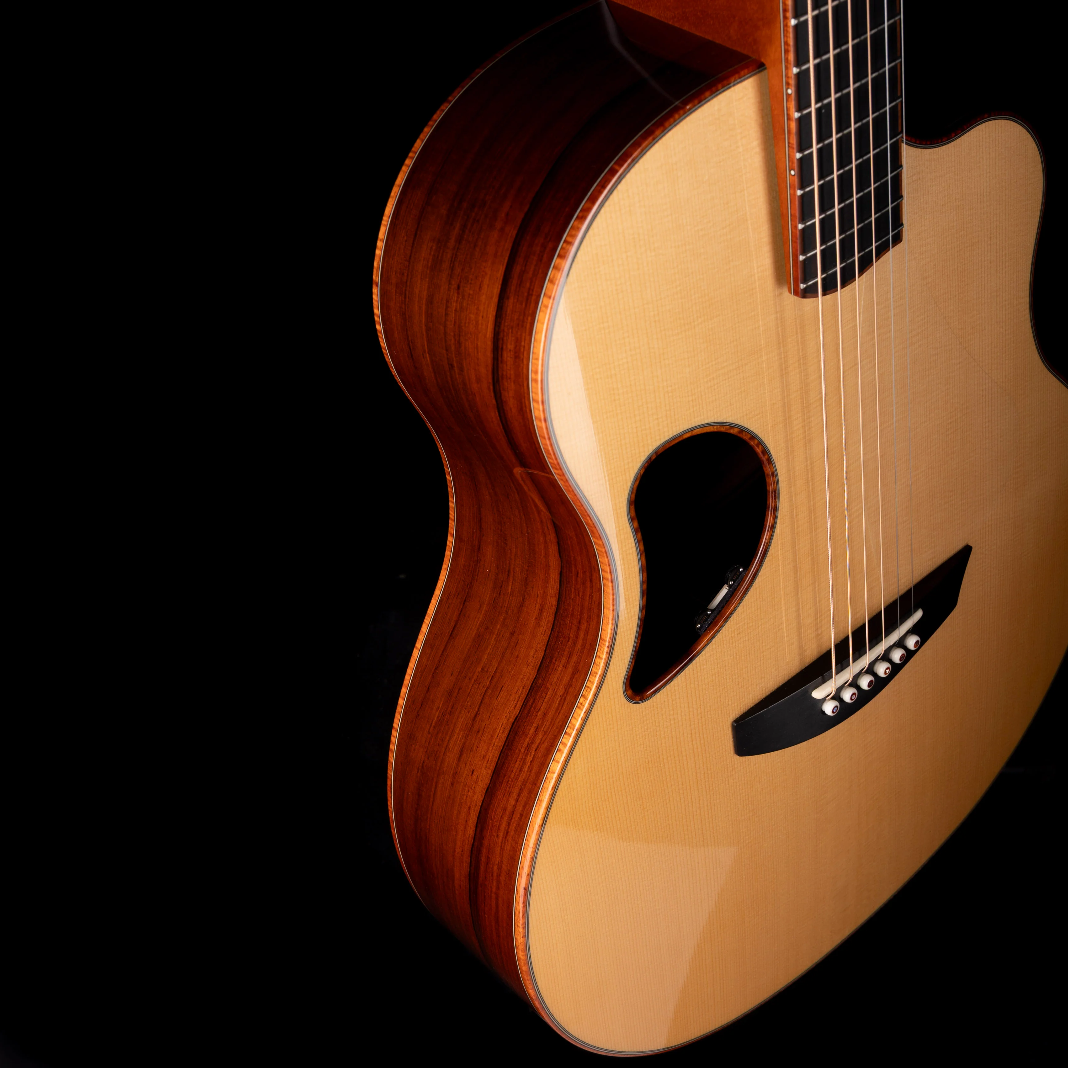 Pre Owned 2010 McPherson 3.5 in Madagascar Rosewood & Engelmann Spruce Natural With OHSC - Image 8