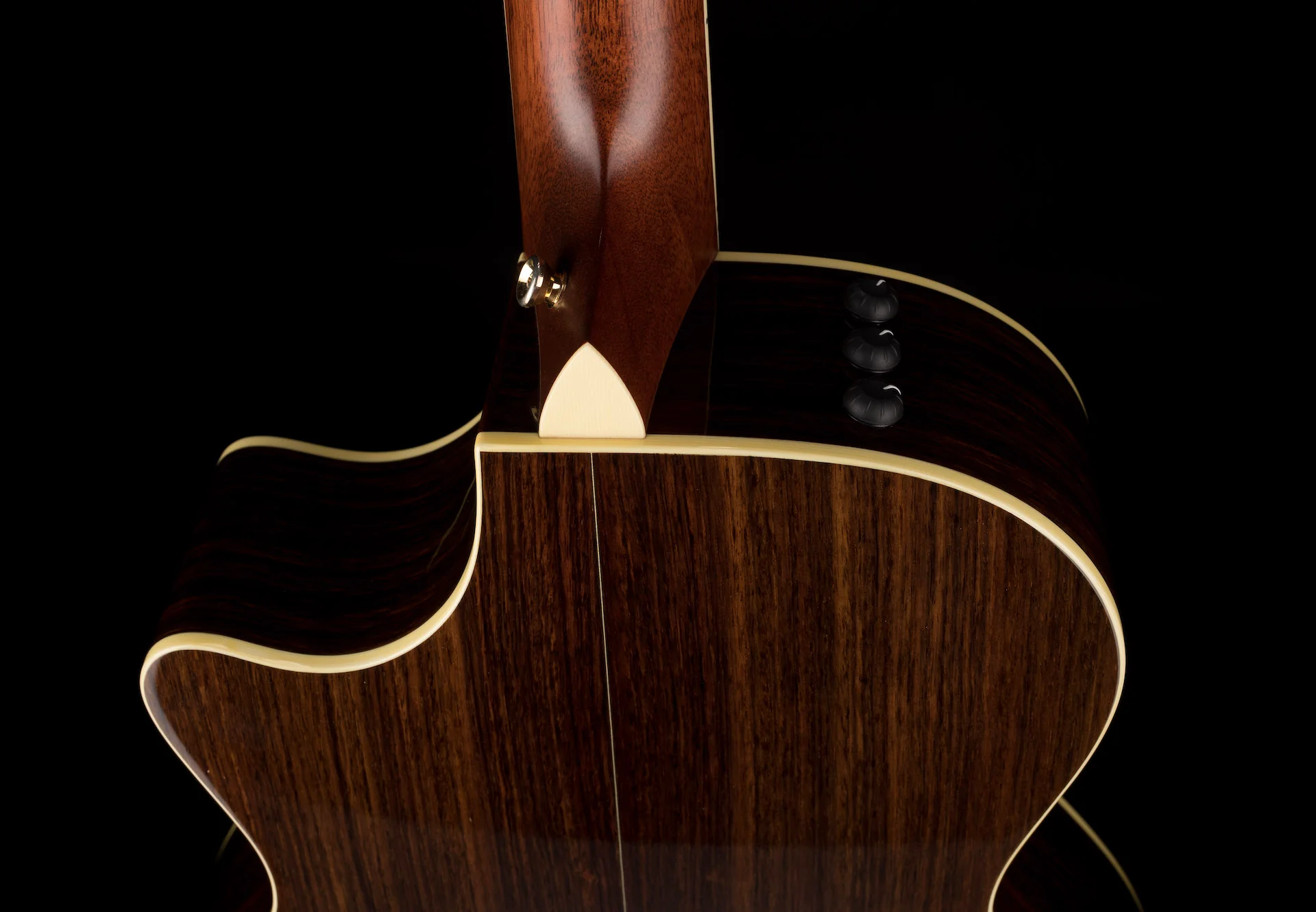 Pre Owned 2010 Taylor 12-Fret Acoustic Electric With OHSC - Image 16