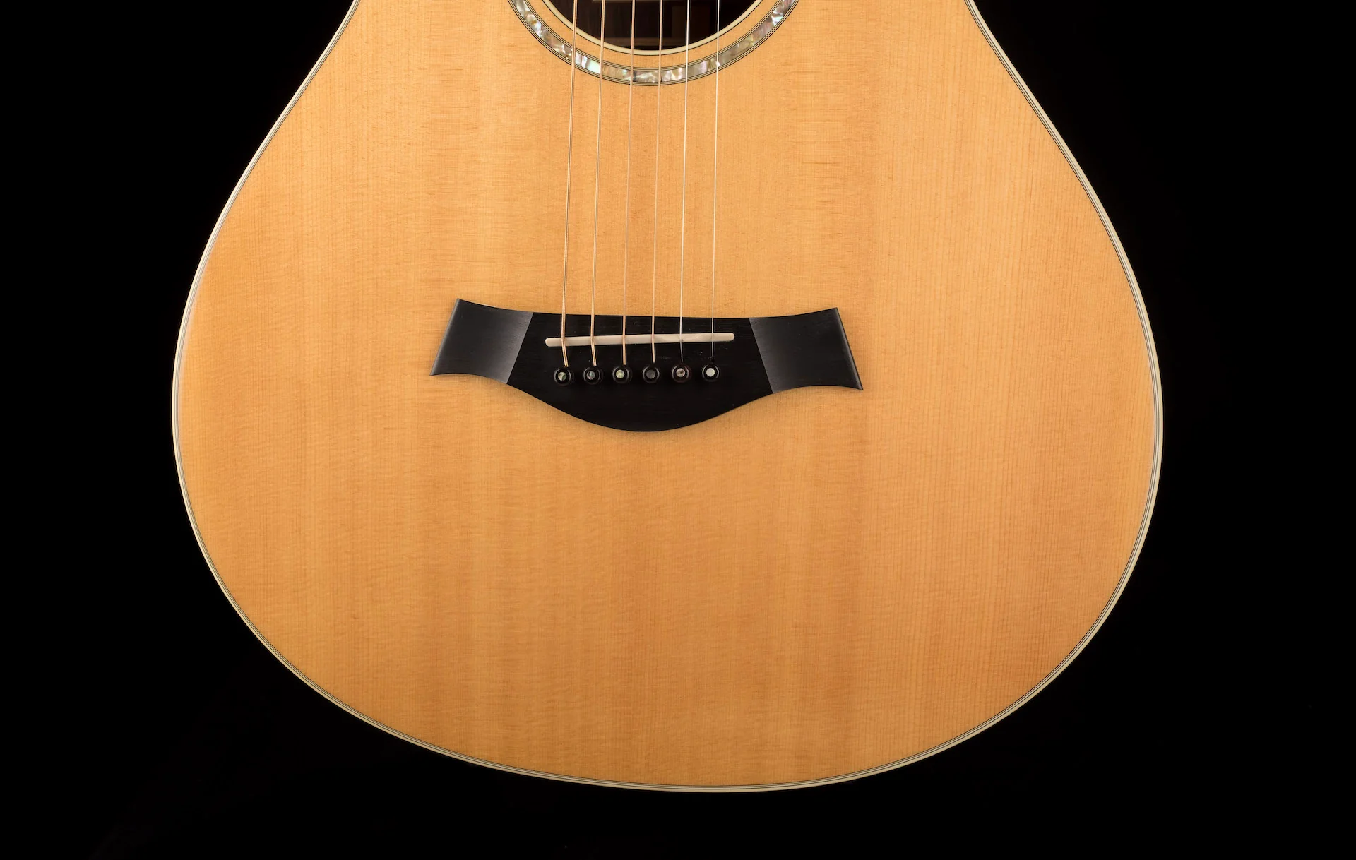 Pre Owned 2010 Taylor 12-Fret Acoustic Electric With OHSC - Image 5