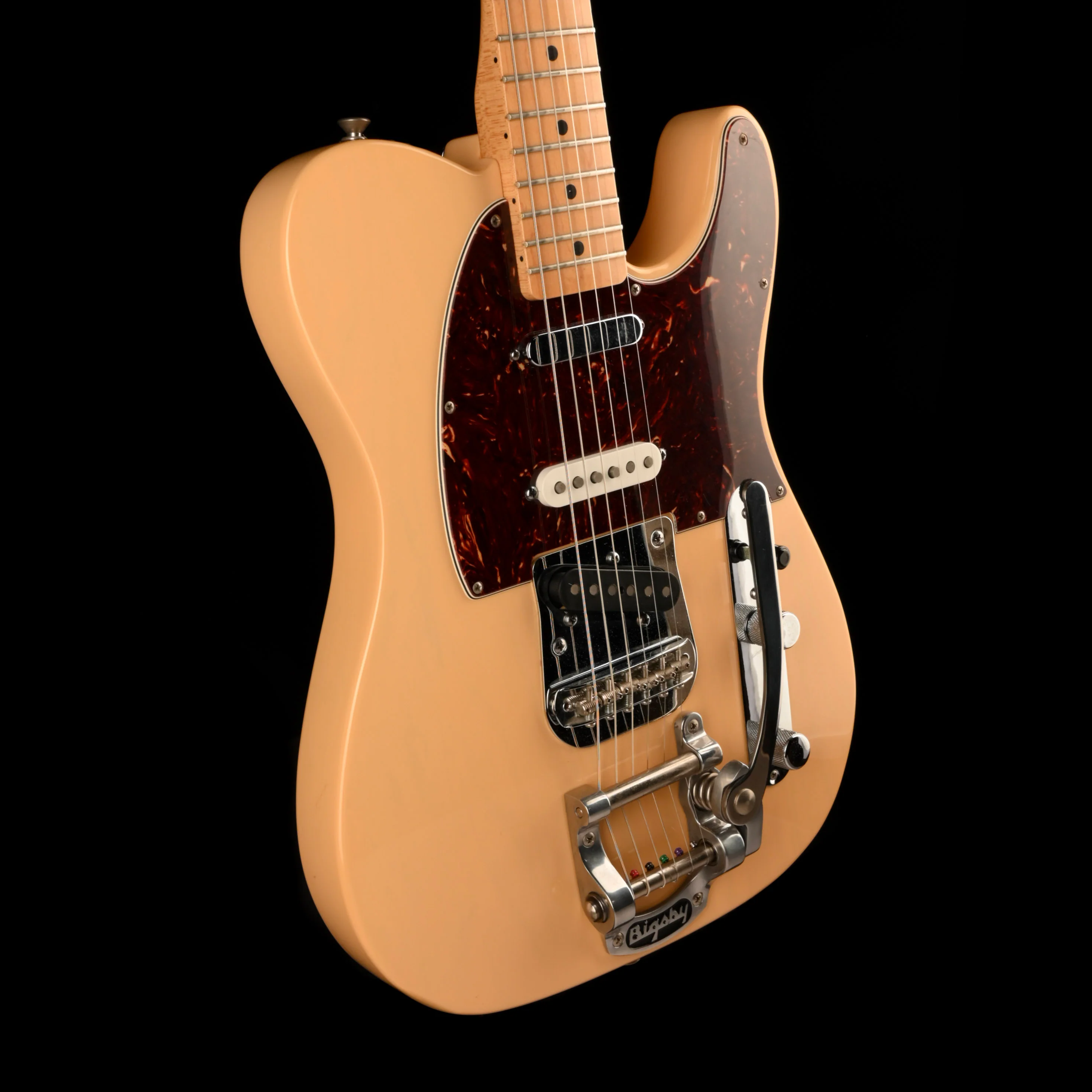 Pre Owned 2011 Fender Deluxe Nashville Tele Honey Blonde With Bigsby & Gig Bag - Image 6