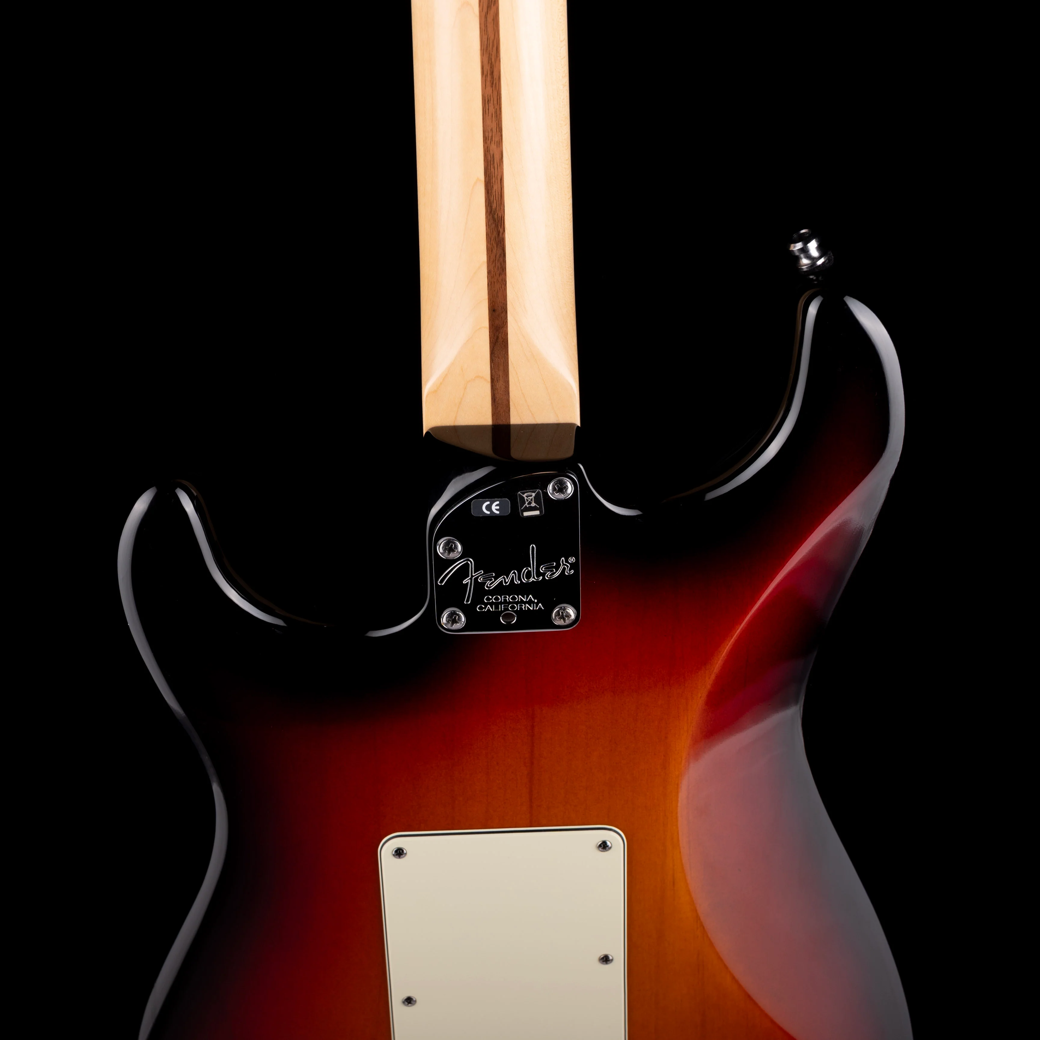 Pre Owned 2011 Fender Deluxe Stratocaster Sunburst With Case - Image 10