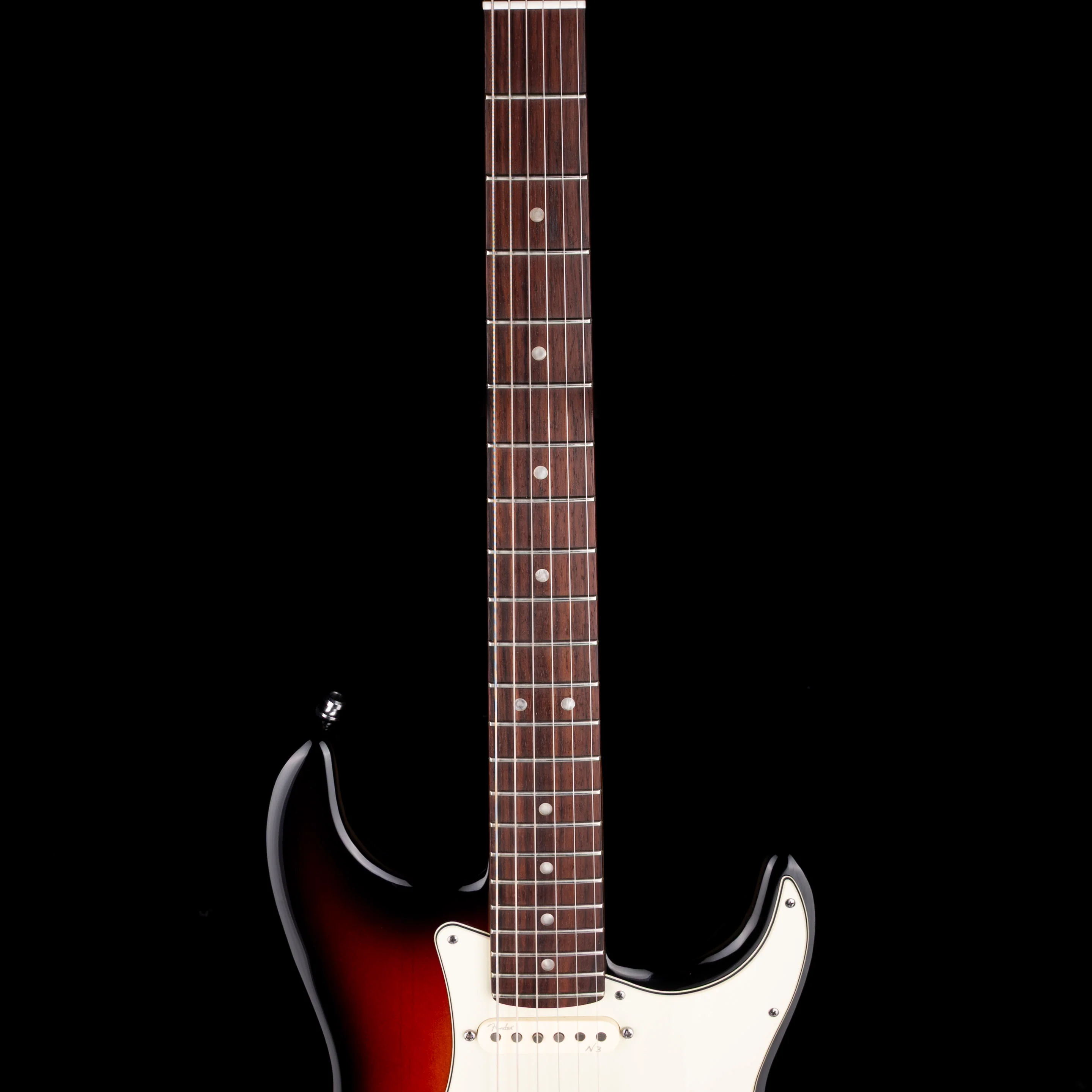 Pre Owned 2011 Fender Deluxe Stratocaster Sunburst With Case - Image 7