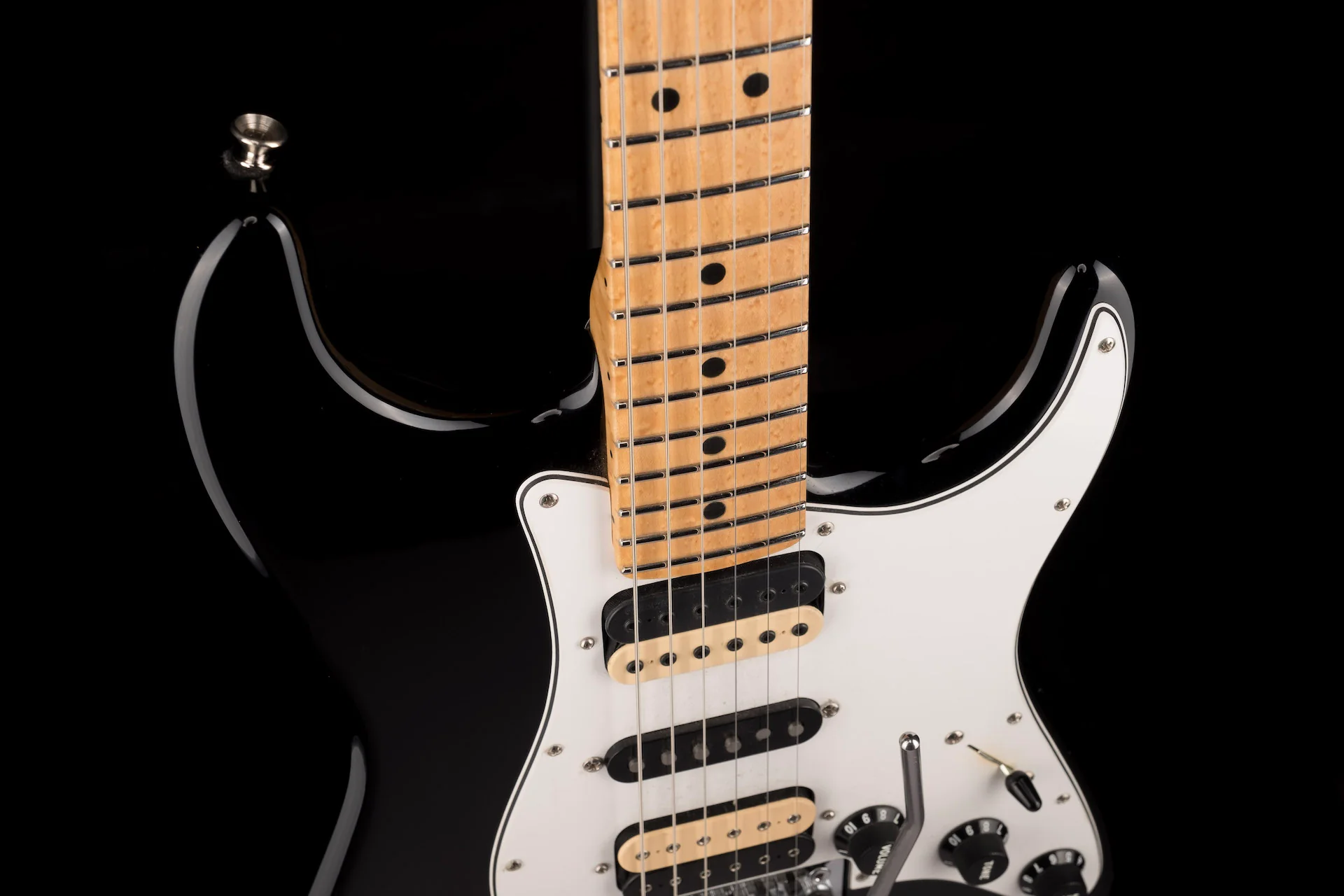 Pre Owned 2011 Fender Masterbuilt Todd Krause 1969 NOS Stratocaster HSH Black With OHSC - Image 3