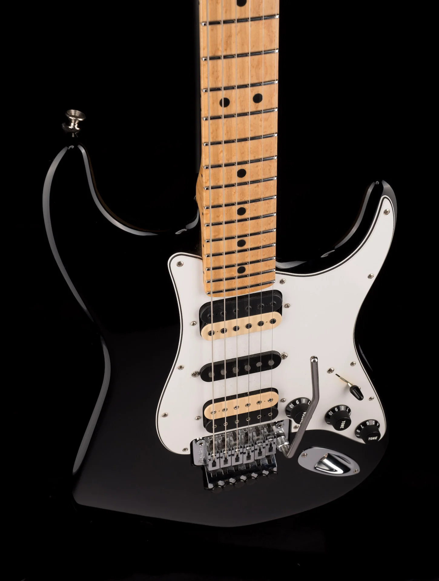 Pre Owned 2011 Fender Masterbuilt Todd Krause 1969 NOS Stratocaster HSH Black With OHSC - Image 4