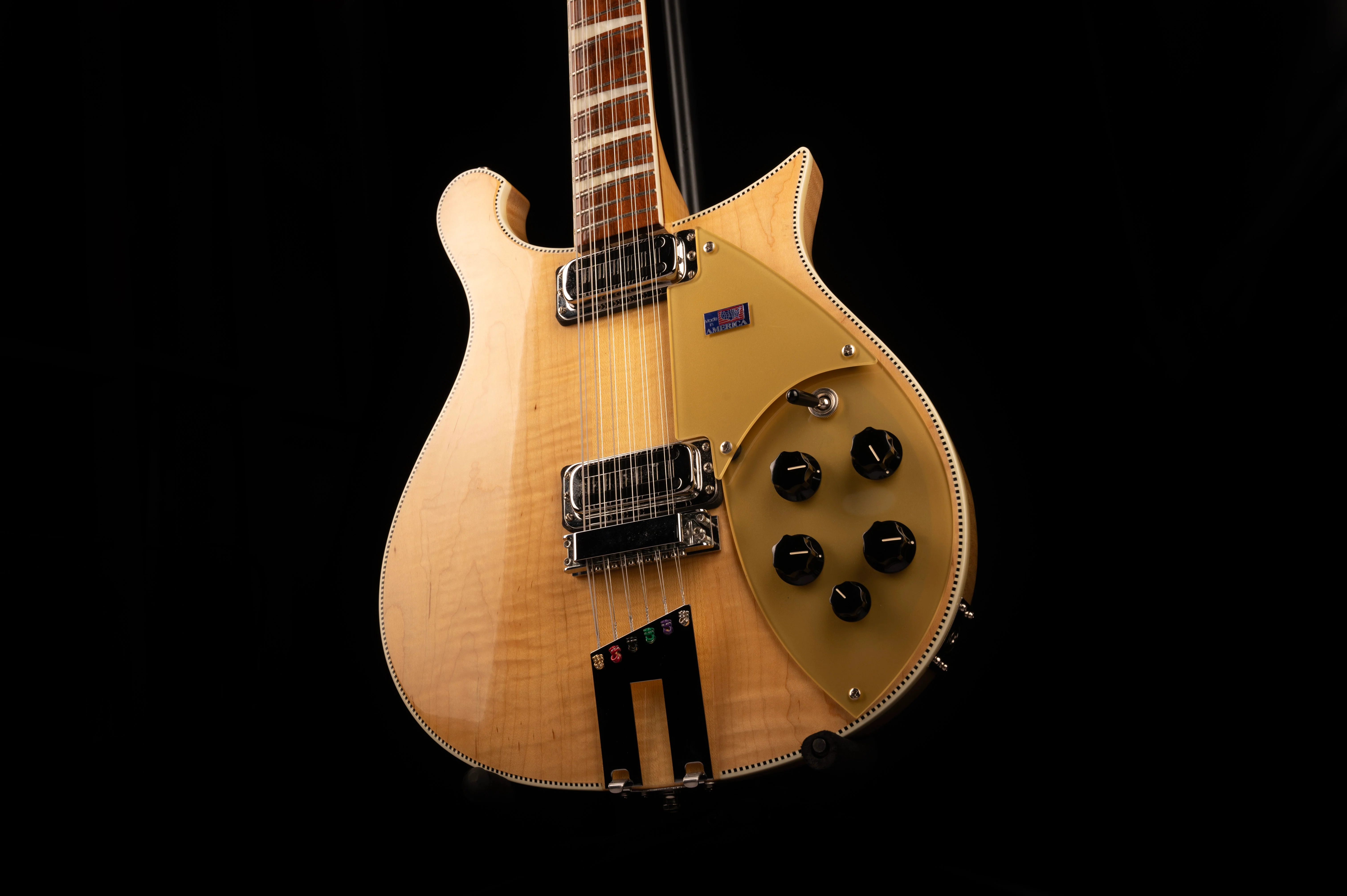 Pre Owned 2011 Rickenbacker 660/12 Mapleglo Electric Guitar With OHSC - Image 6