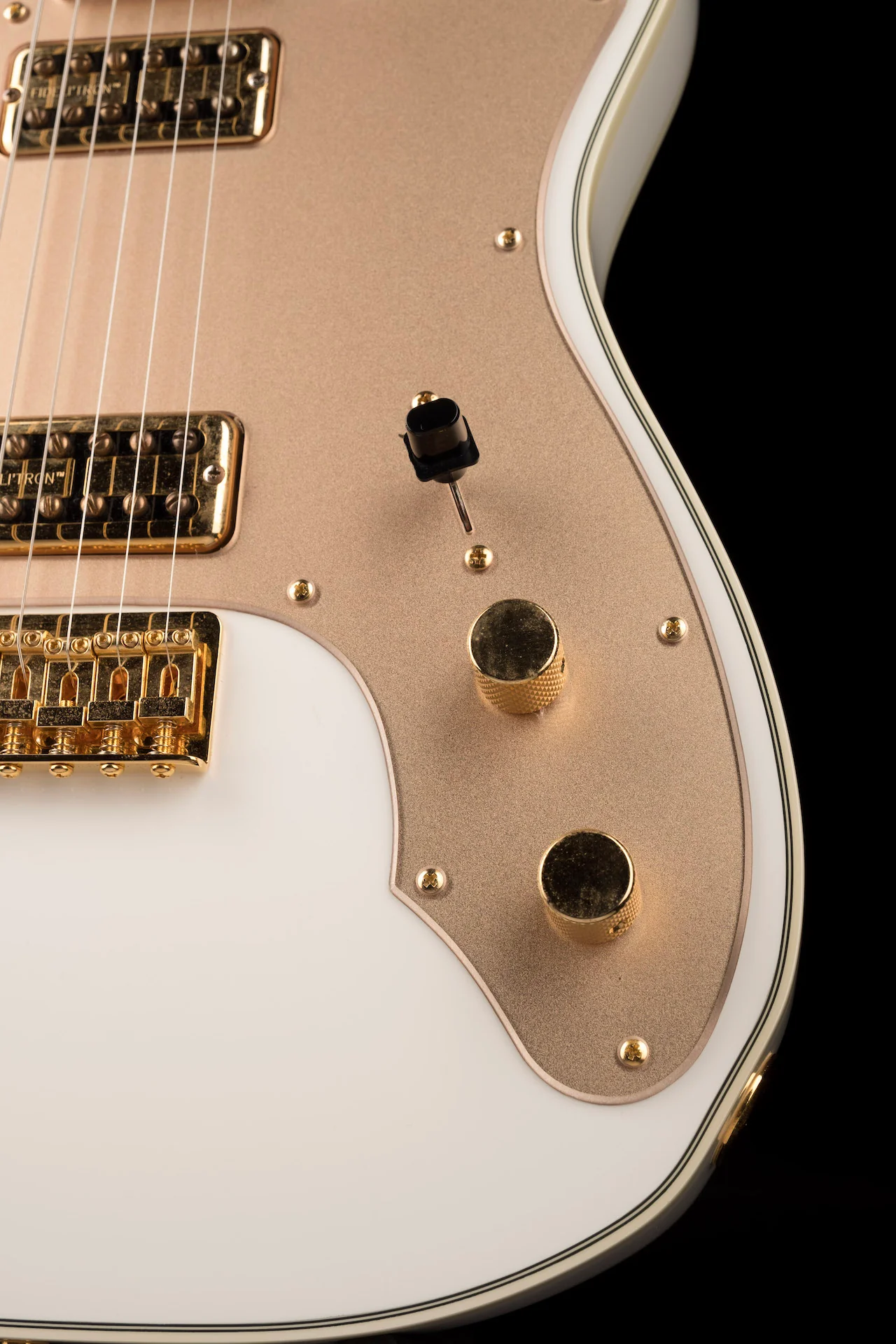 Pre Owned 2012 Fender Limited Edition Telecaster Thinline Super Deluxe Olympic White MIJ With Case - Image 8