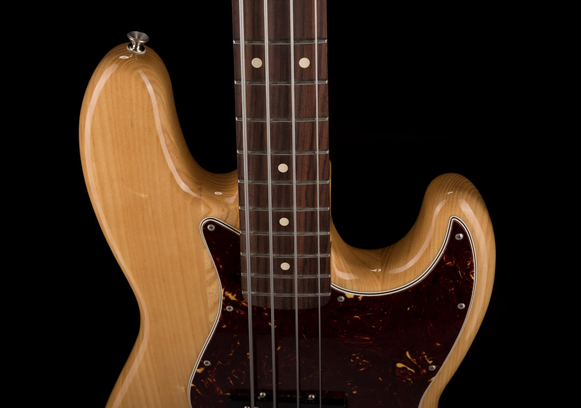Pre Owned 2012 Fender Special Run Deluxe Jazz Bass Natural with Case - Image 3