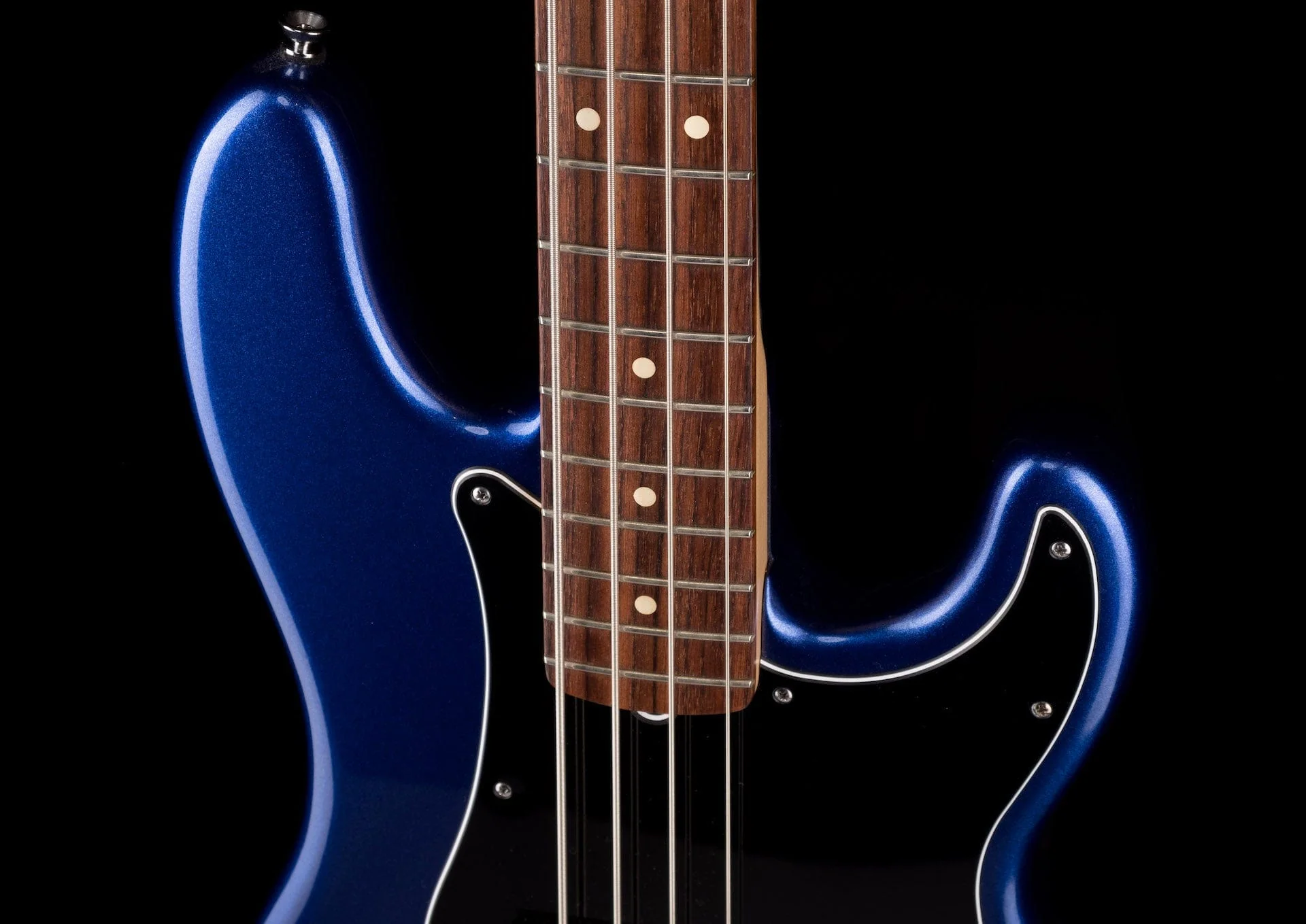 Pre-Owned 2014 American Standard Precision Bass Mystic Blue with OHSC - Image 3