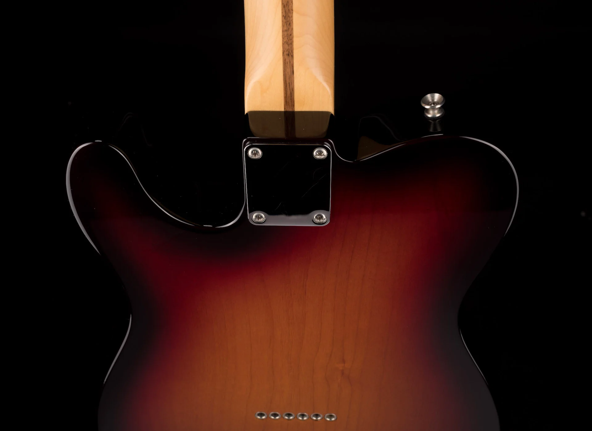 Pre Owned 2015 Fender American Special Maple Neck Telecaster 3-Tone Sunburst With HSC - Image 13