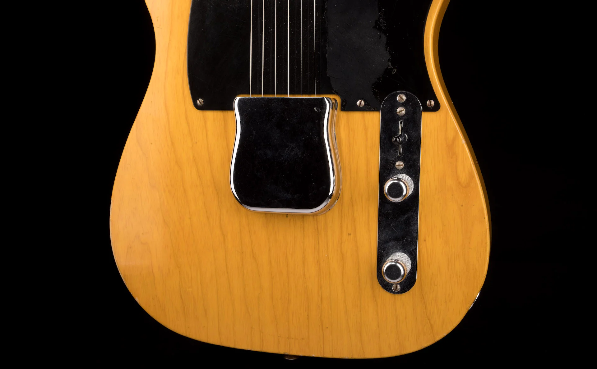 Pre Owned '15 Fender Custom Shop Limited Edition Mike Campbell Heartbreaker Masterbuilt Dale Wilson Broadcaster - Image 6