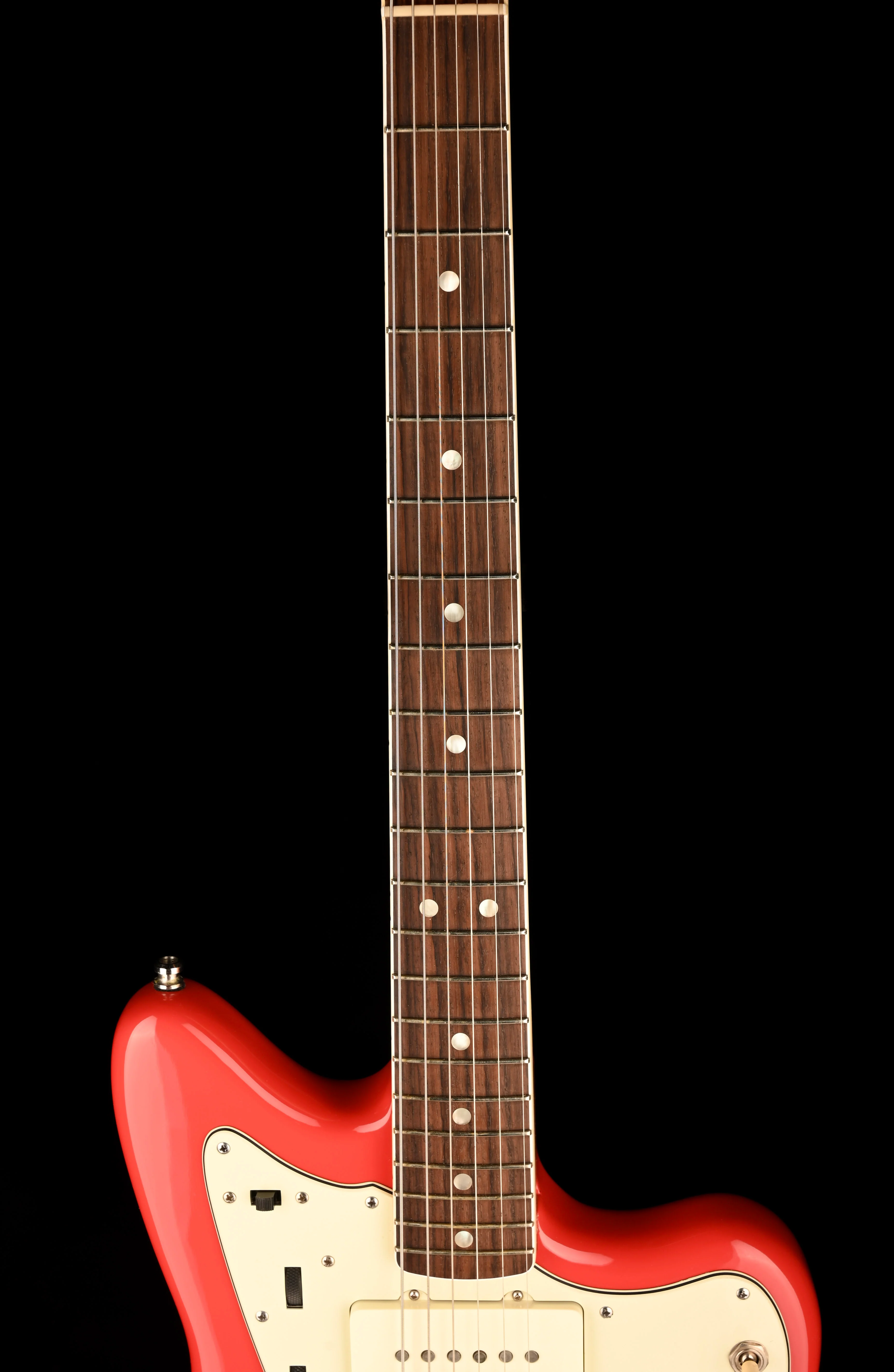 Pre Owned 2016 Fender American Design 1962 Vintage Reissue Jazzmaster Fiesta Red With OHSC - Image 11