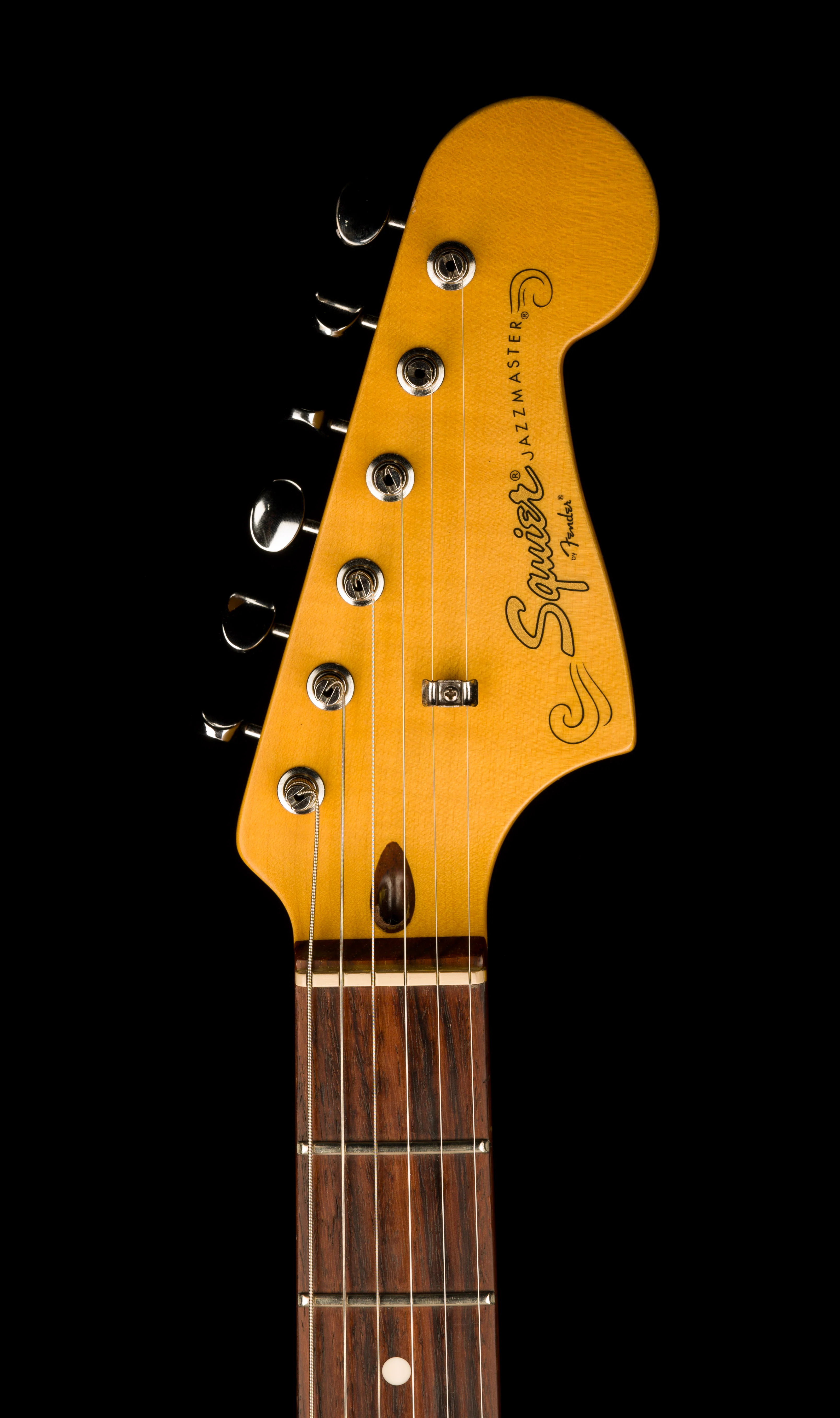 Pre Owned 2016 Squier J Mascis Jazzmaster Rosewood Fretboard Vintage White With Gig Bag - Image 12