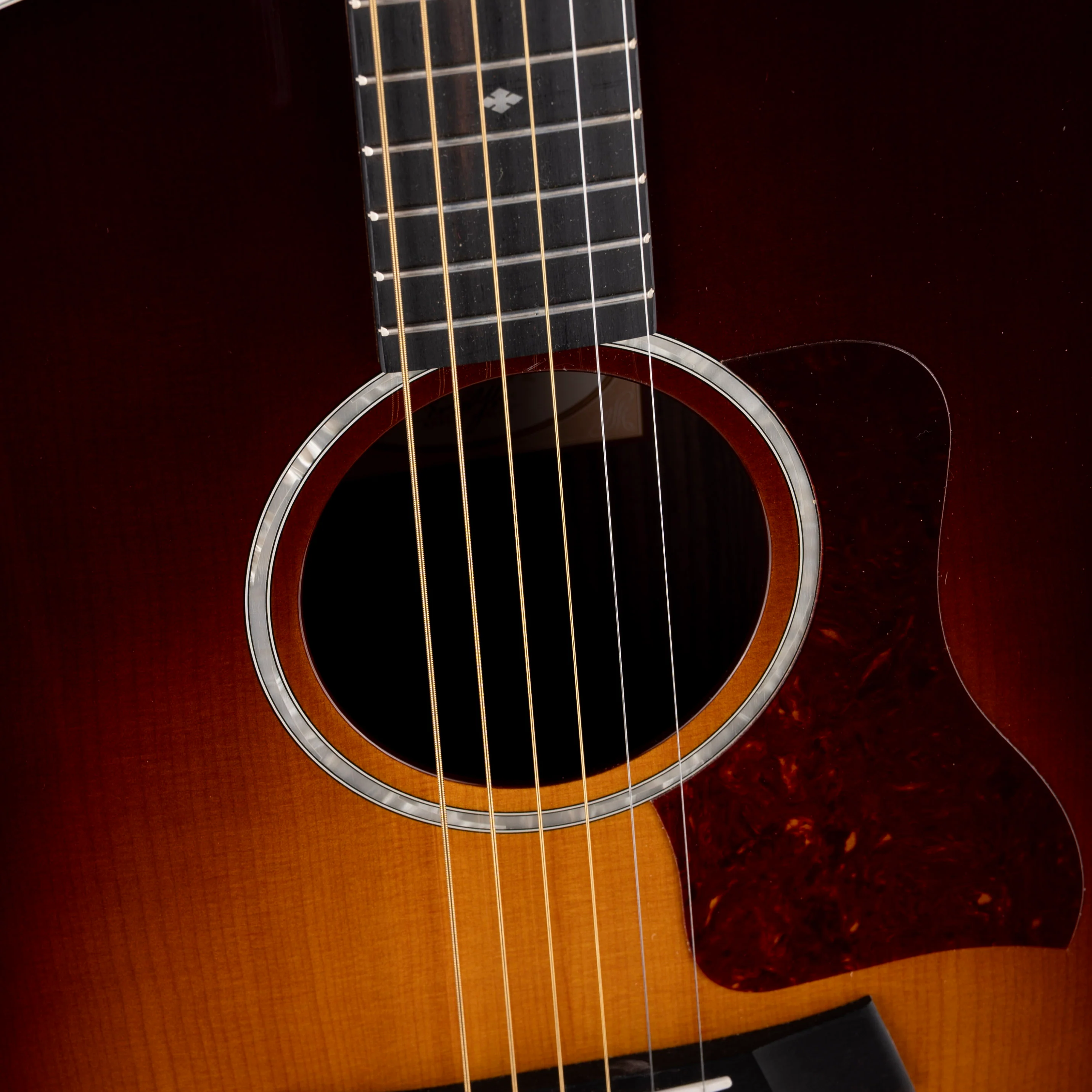 Pre-Owned 2017 Taylor 210e Acoustic Electric Guitar Sunburst With OHSC - Image 4