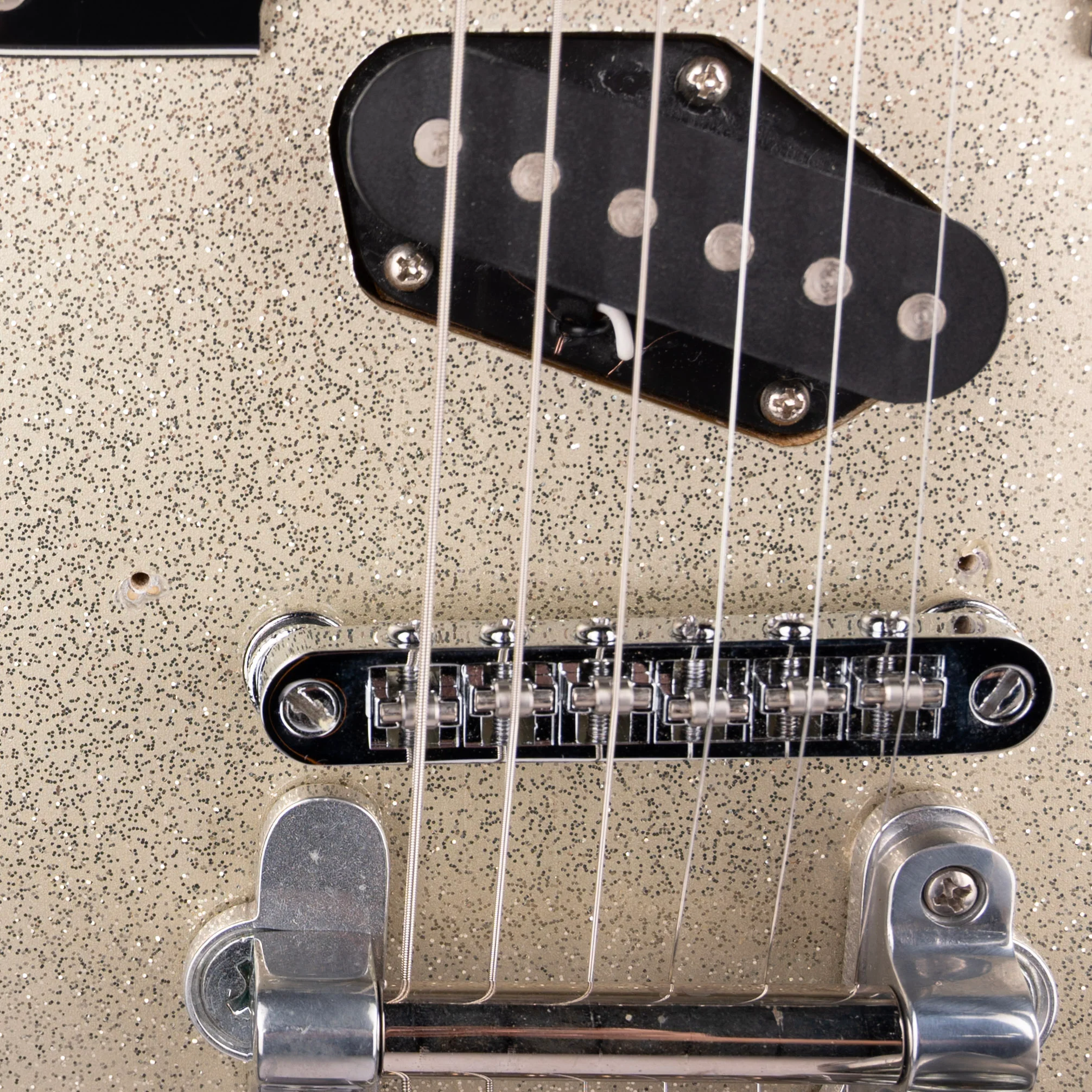 Pre Owned 2018 Reverend Buckshot Silver Sparkle With Bigsby With Gig Bag - Image 5