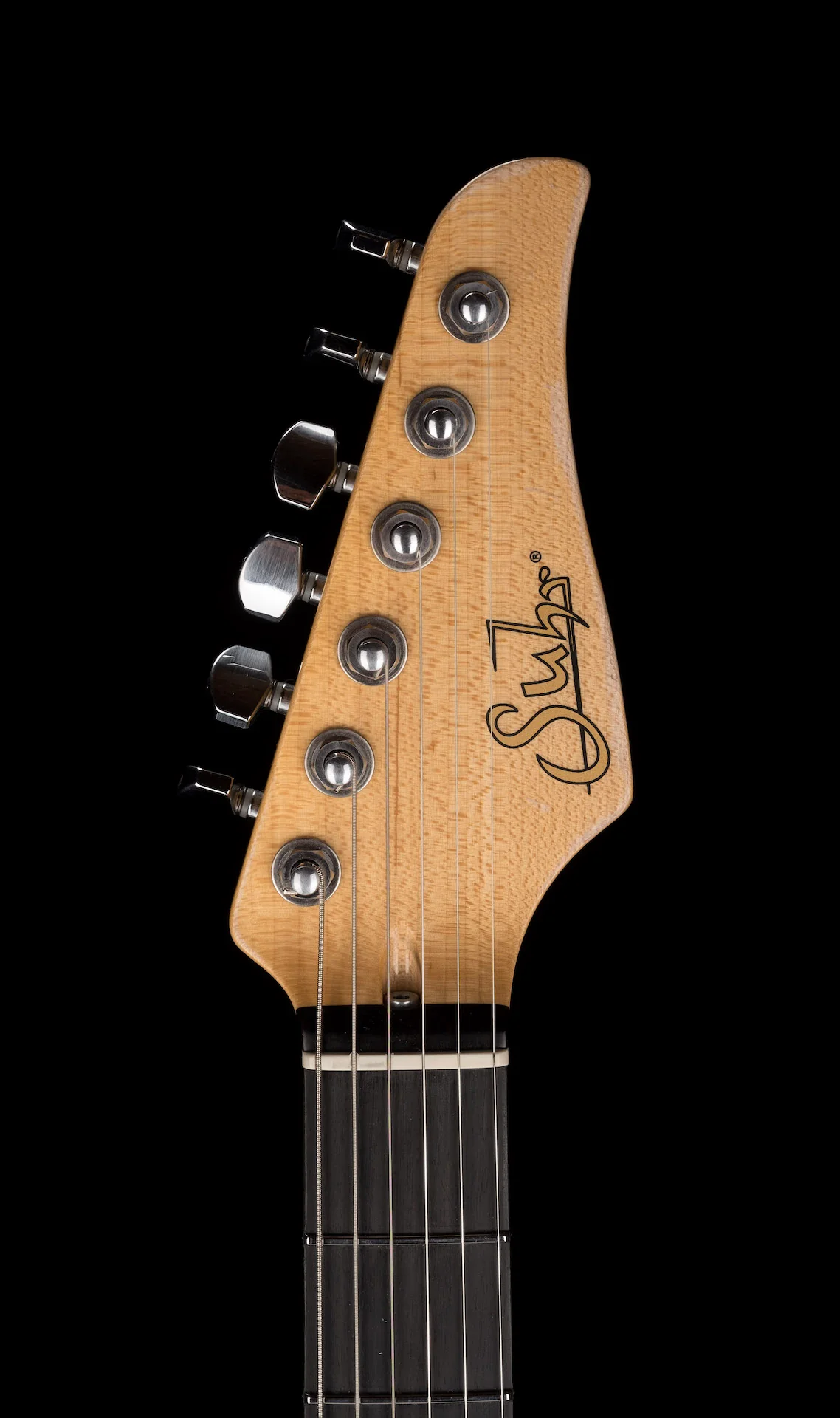 Pre Owned 2018 Suhr Classic Antique HSS Custom Candy Apple Red Extra Heavy Aging With Case - Image 12