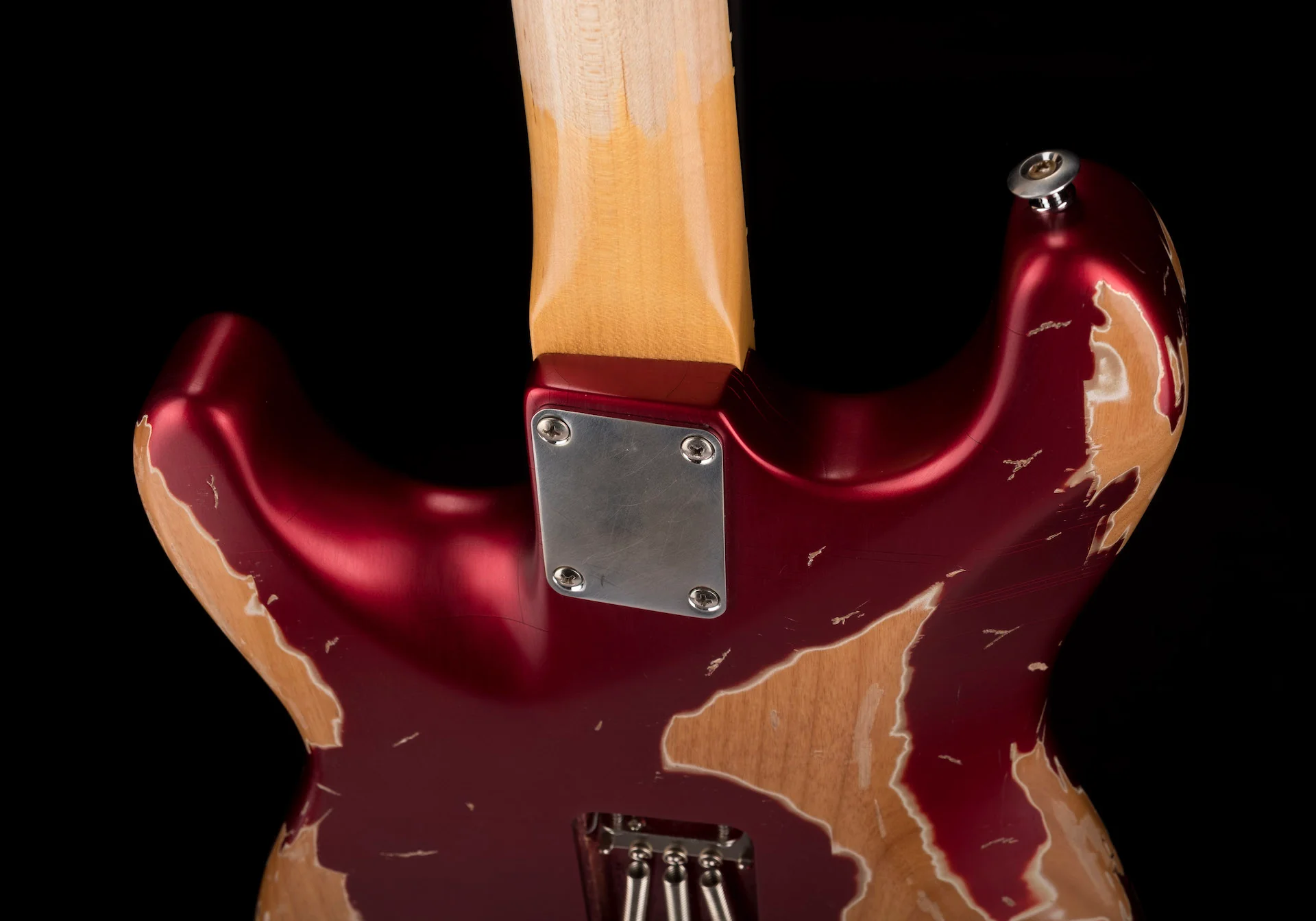 Pre Owned 2018 Suhr Classic Antique HSS Custom Candy Apple Red Extra Heavy Aging With Case - Image 15
