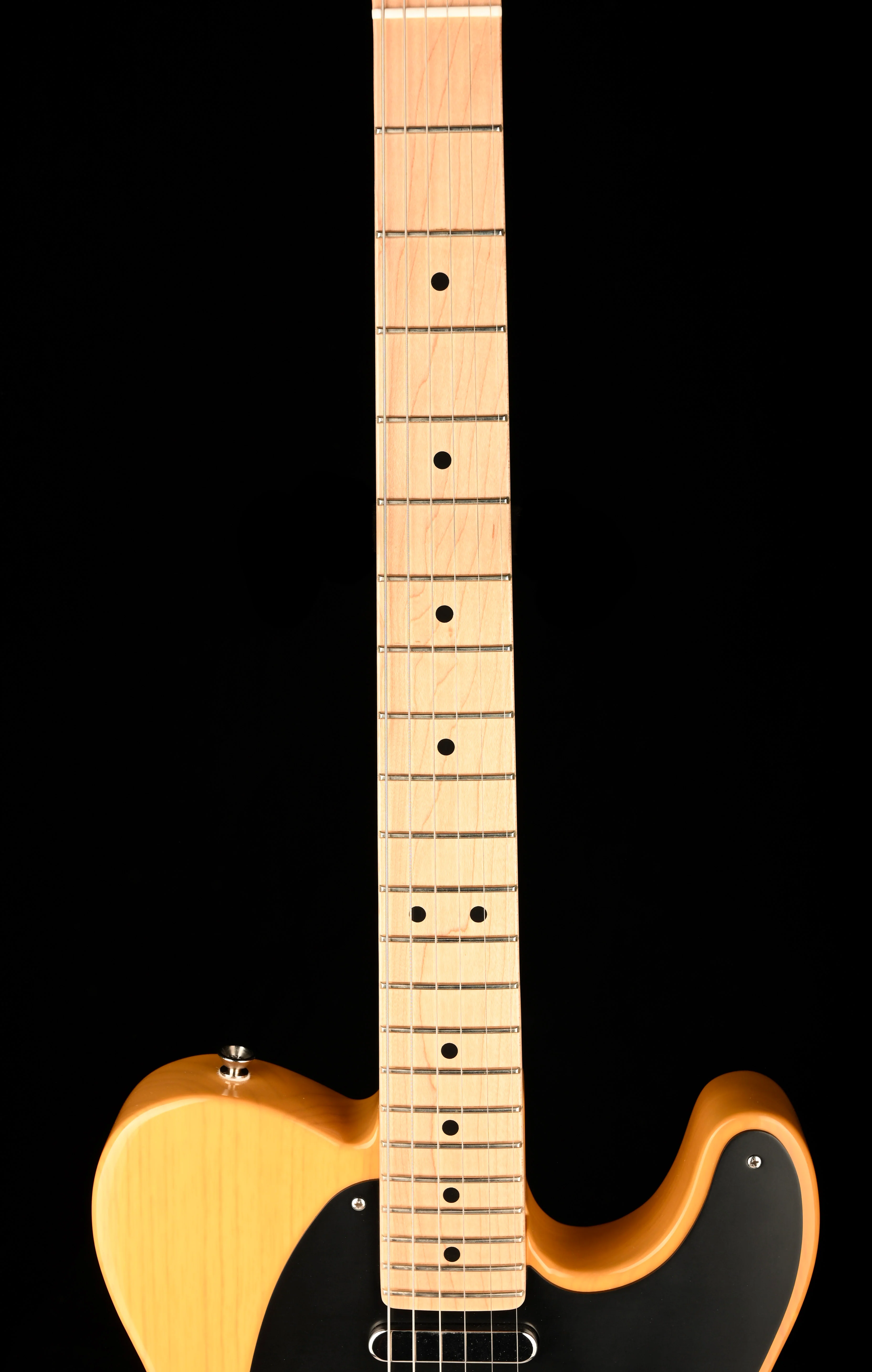 Pre Owned 2019 Fender American Professional Telecaster Butterscotch With OHSC - Image 10