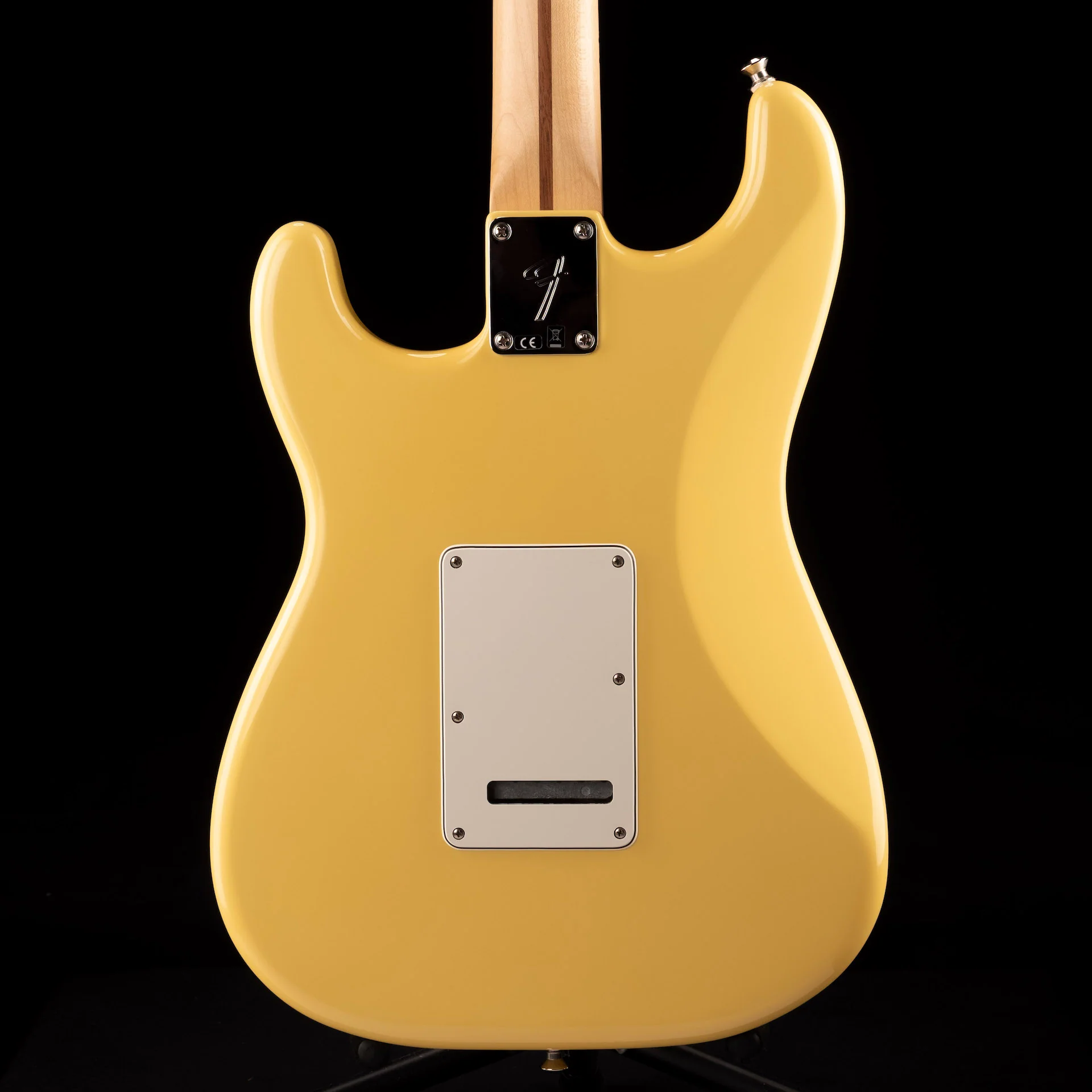 Pre Owned 2019 Fender Player Stratocaster Butterscotch Cream With HSC - Image 2