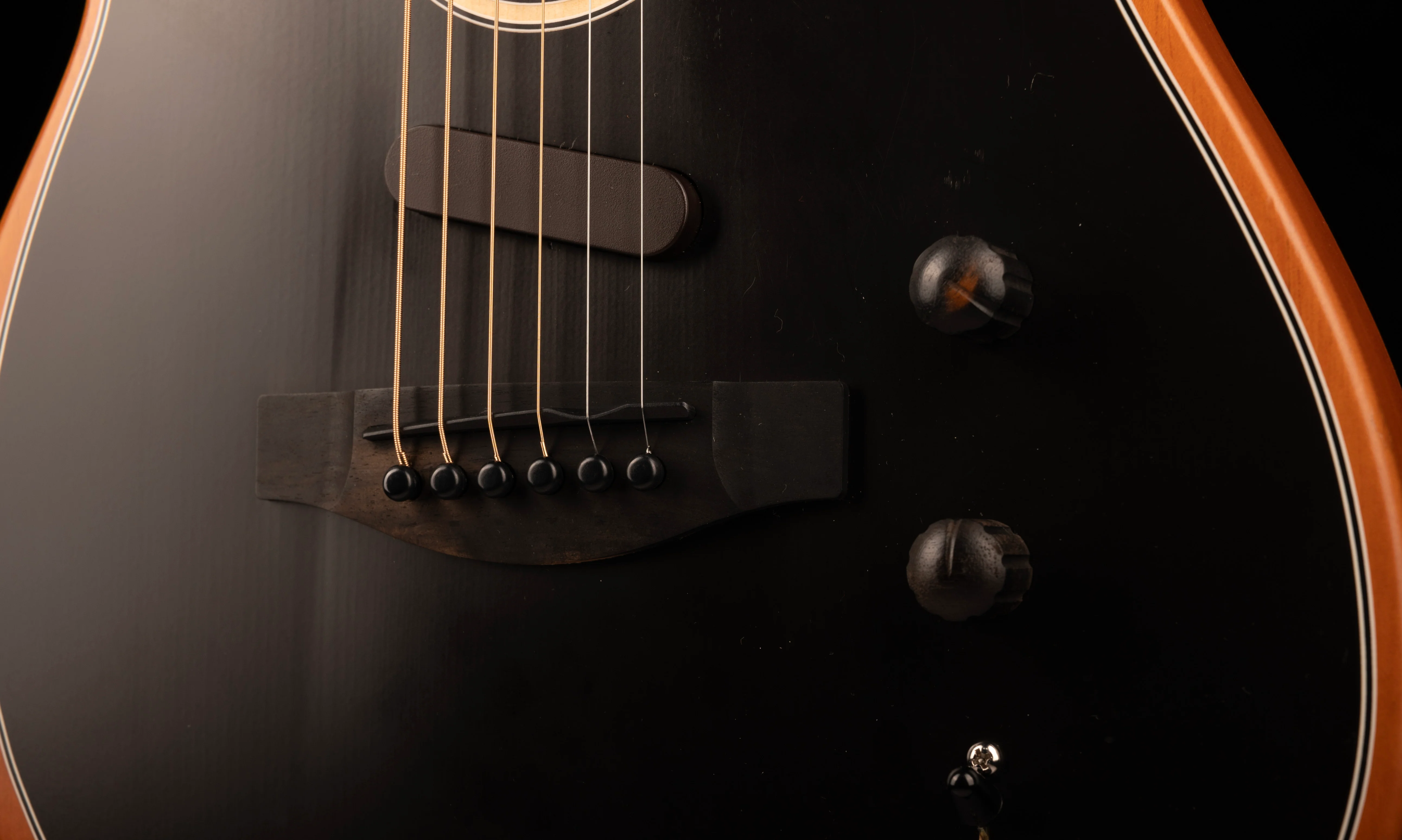 Pre Owned 2019 Fender American Acoustasonic Telecaster Guitar Black With Soft Case - Image 4