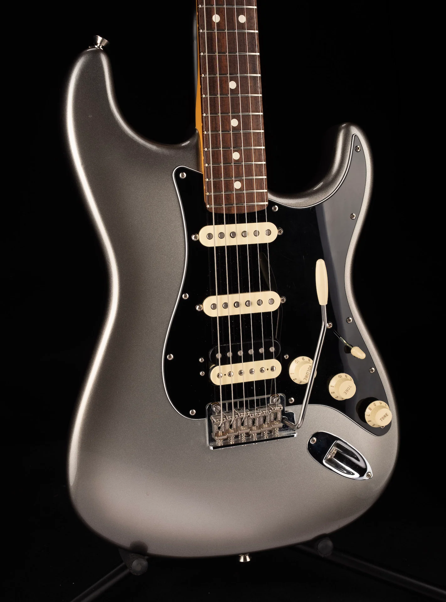 Pre Owned 2020 Fender American Professional II Strat HSS Mercury With OHSC - Image 9