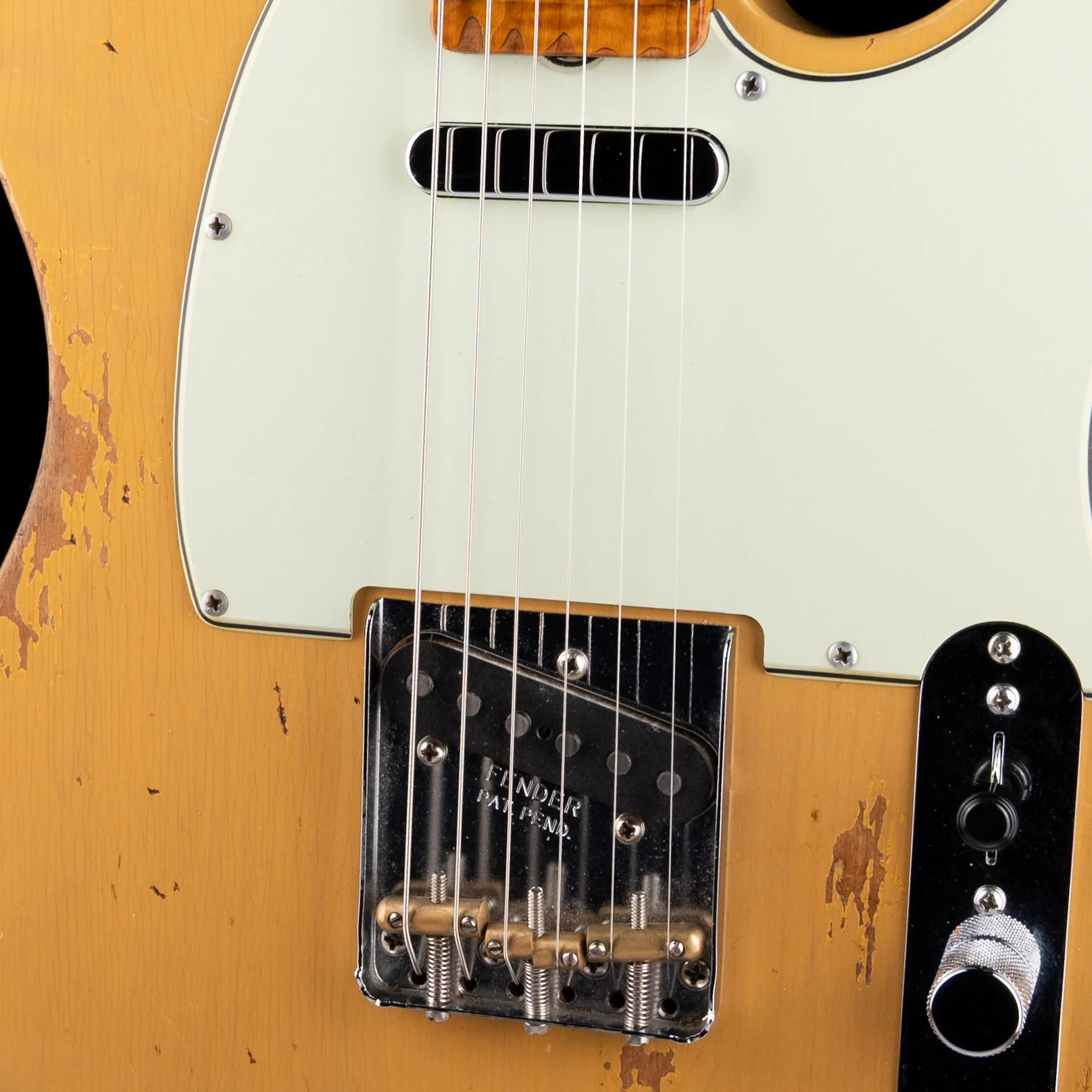 Pre Owned 2020 Fender Custom Shop Heavy Relic 1963 Telecaster Butterscotch Blonde With OHSC - Image 4