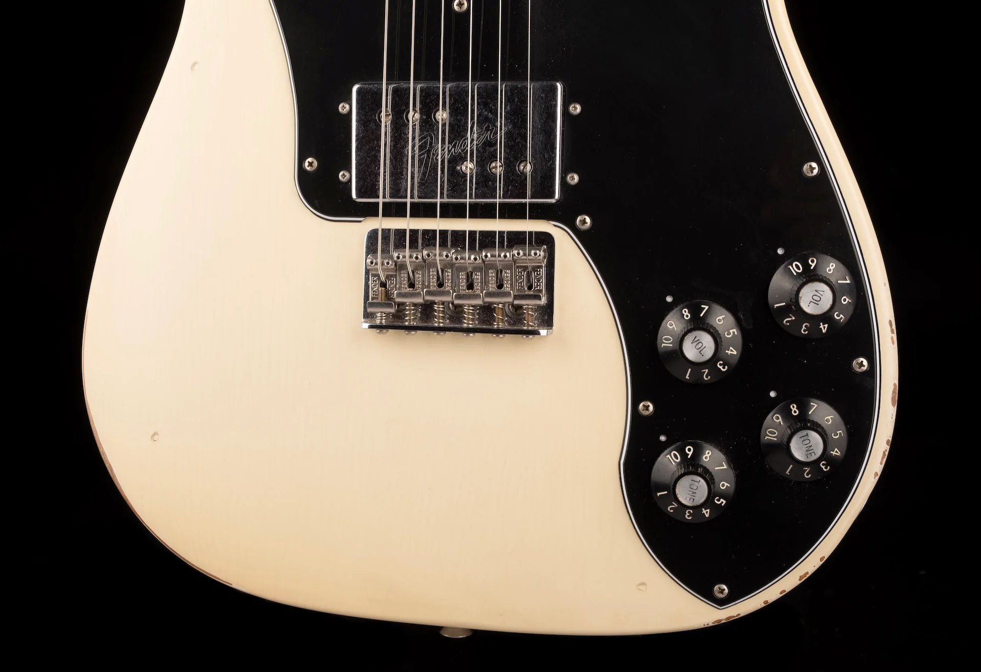 Pre Owned 2020 Fender Roadworn Vintera 70s Telecaster Deluxe With Gig Bag - Image 5