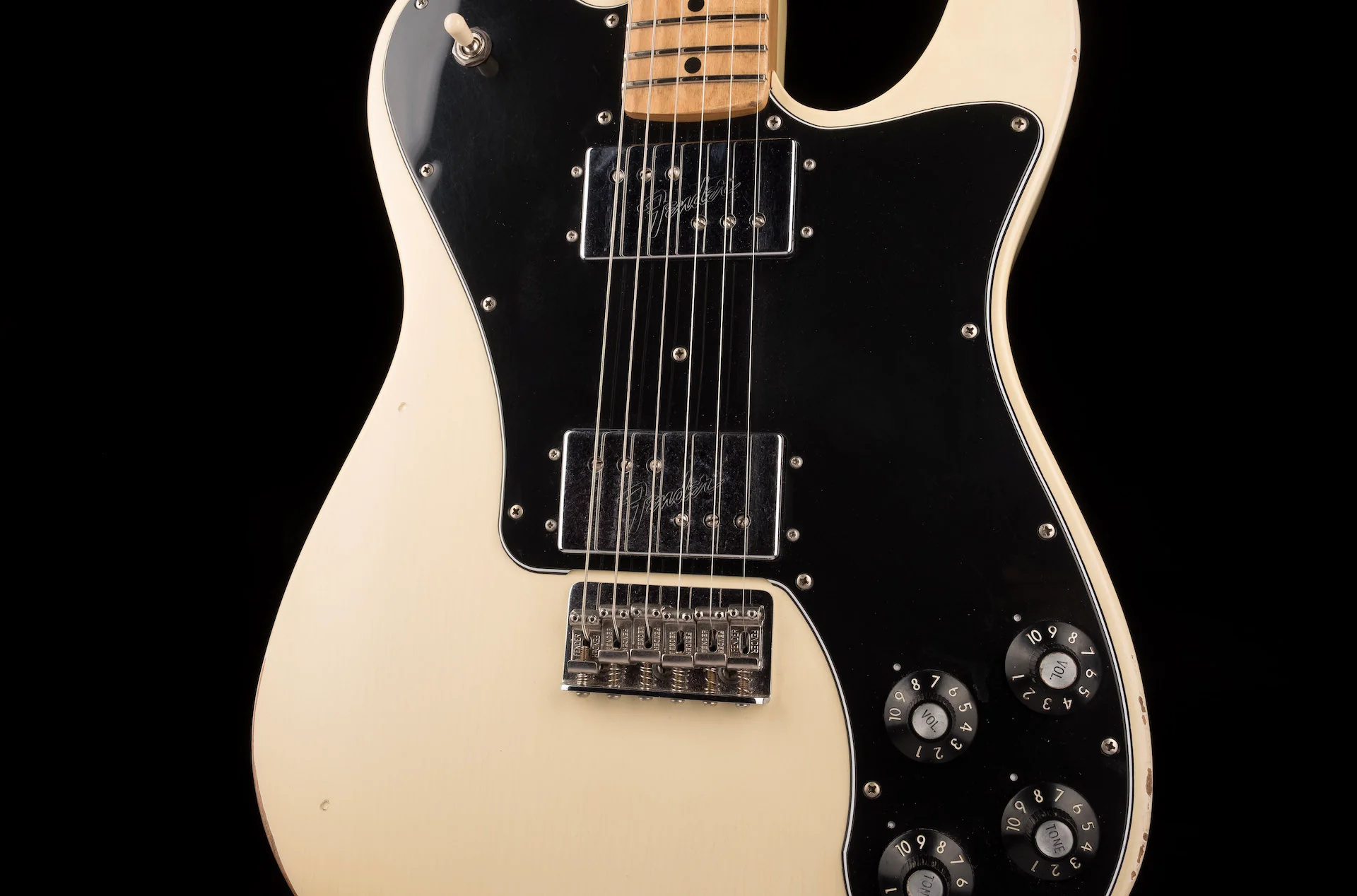 Pre Owned 2020 Fender Roadworn Vintera 70s Telecaster Deluxe With Gig Bag - Image 6